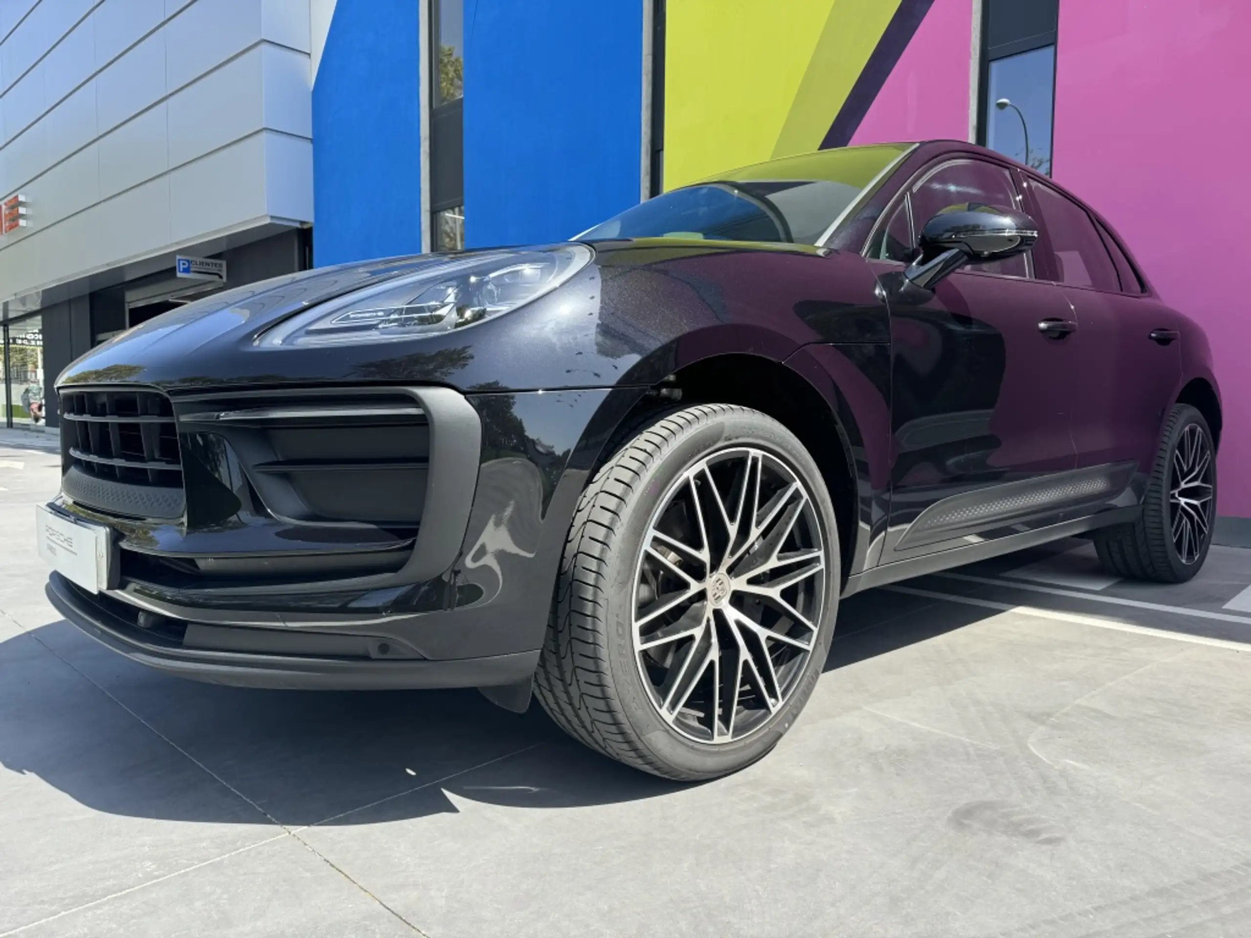 Porsche - Macan