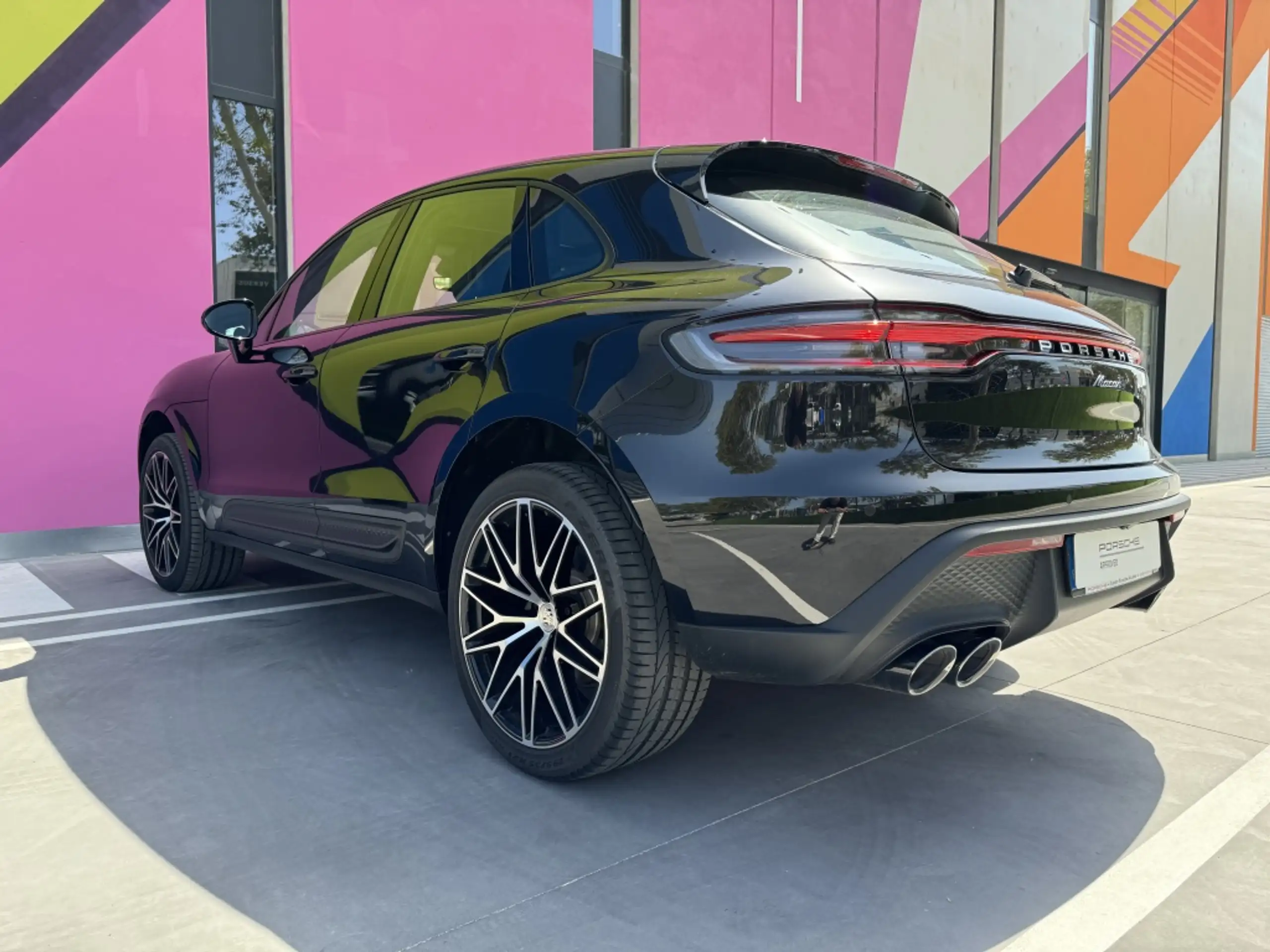 Porsche - Macan