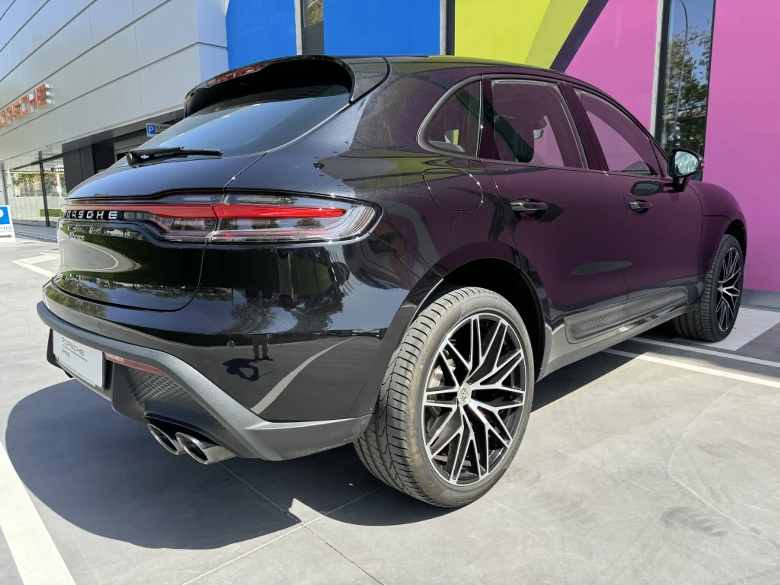 Porsche - Macan