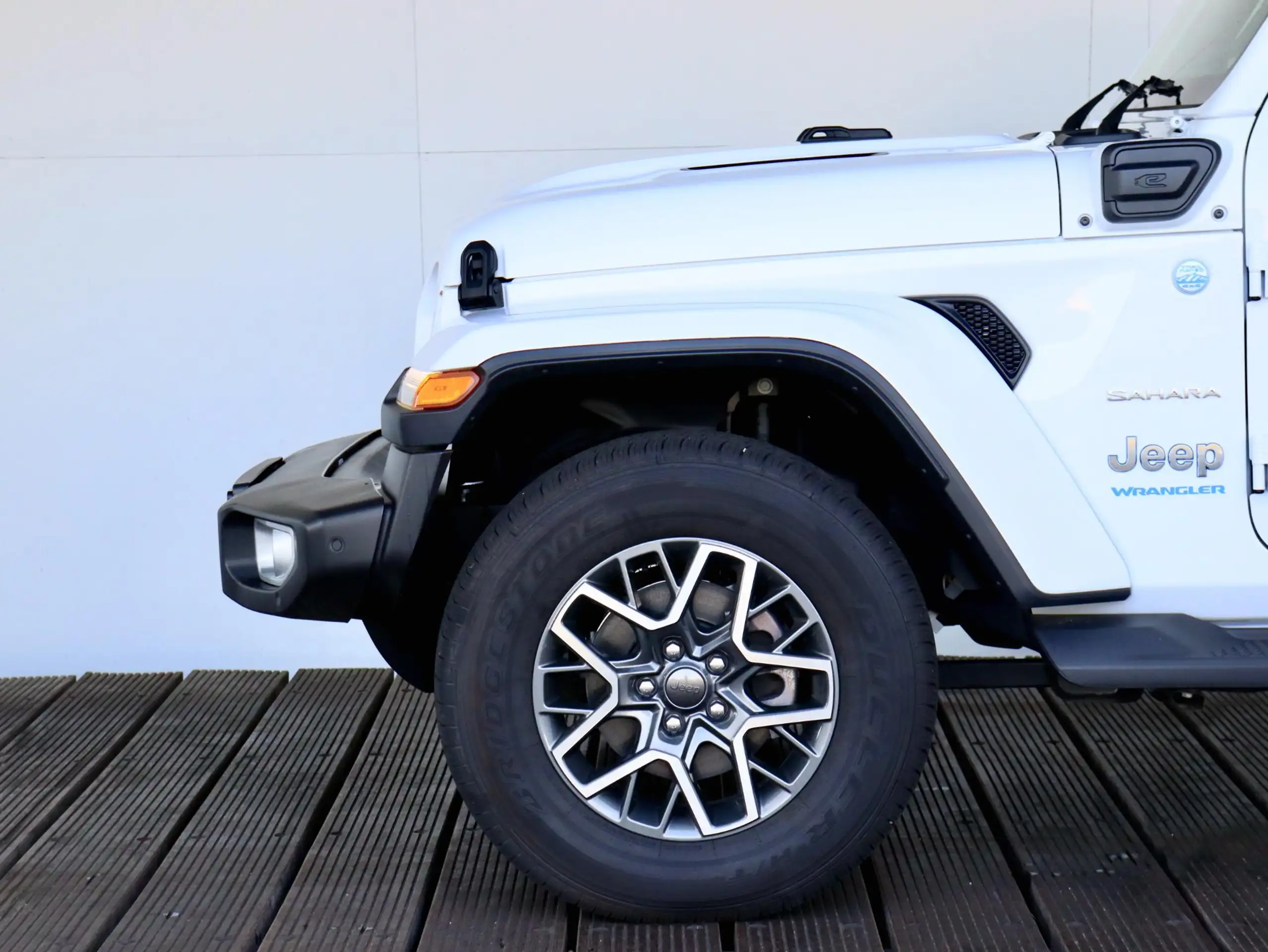 Jeep - Wrangler