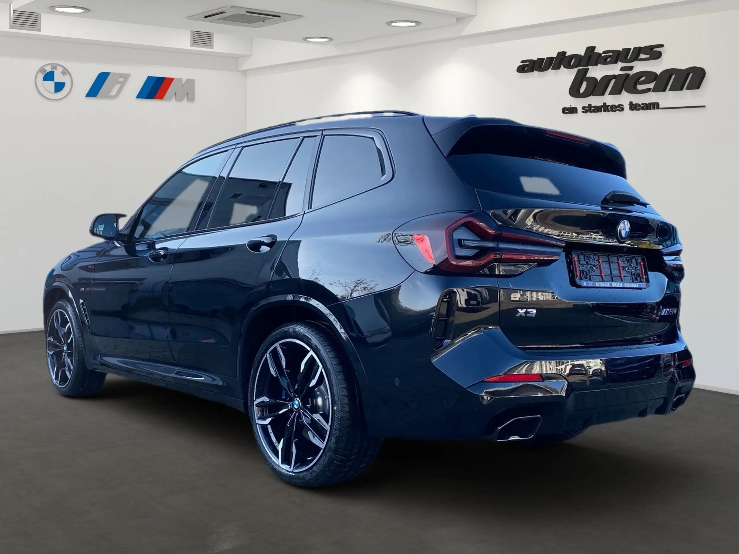 BMW - X3 M