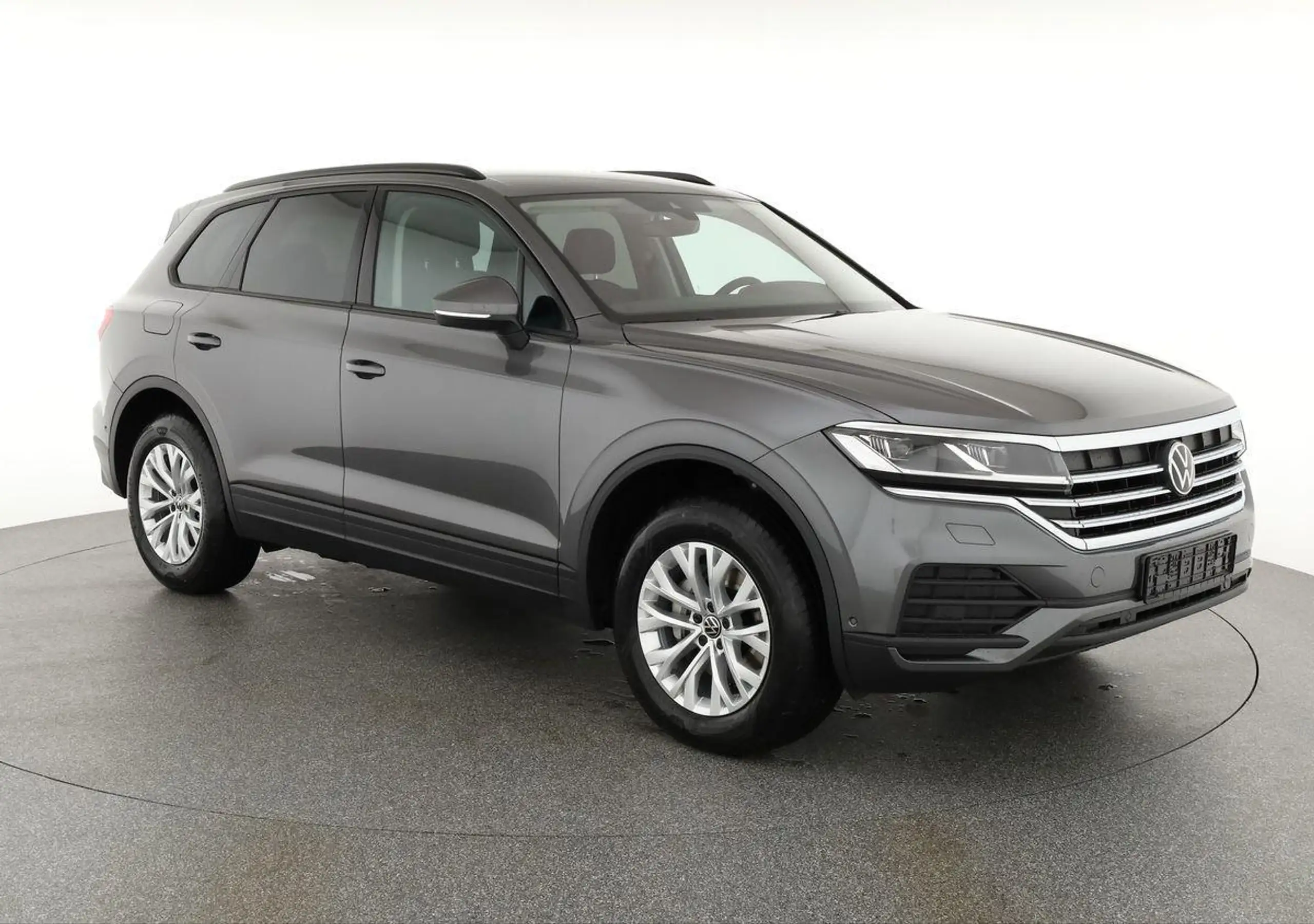 Volkswagen - Touareg