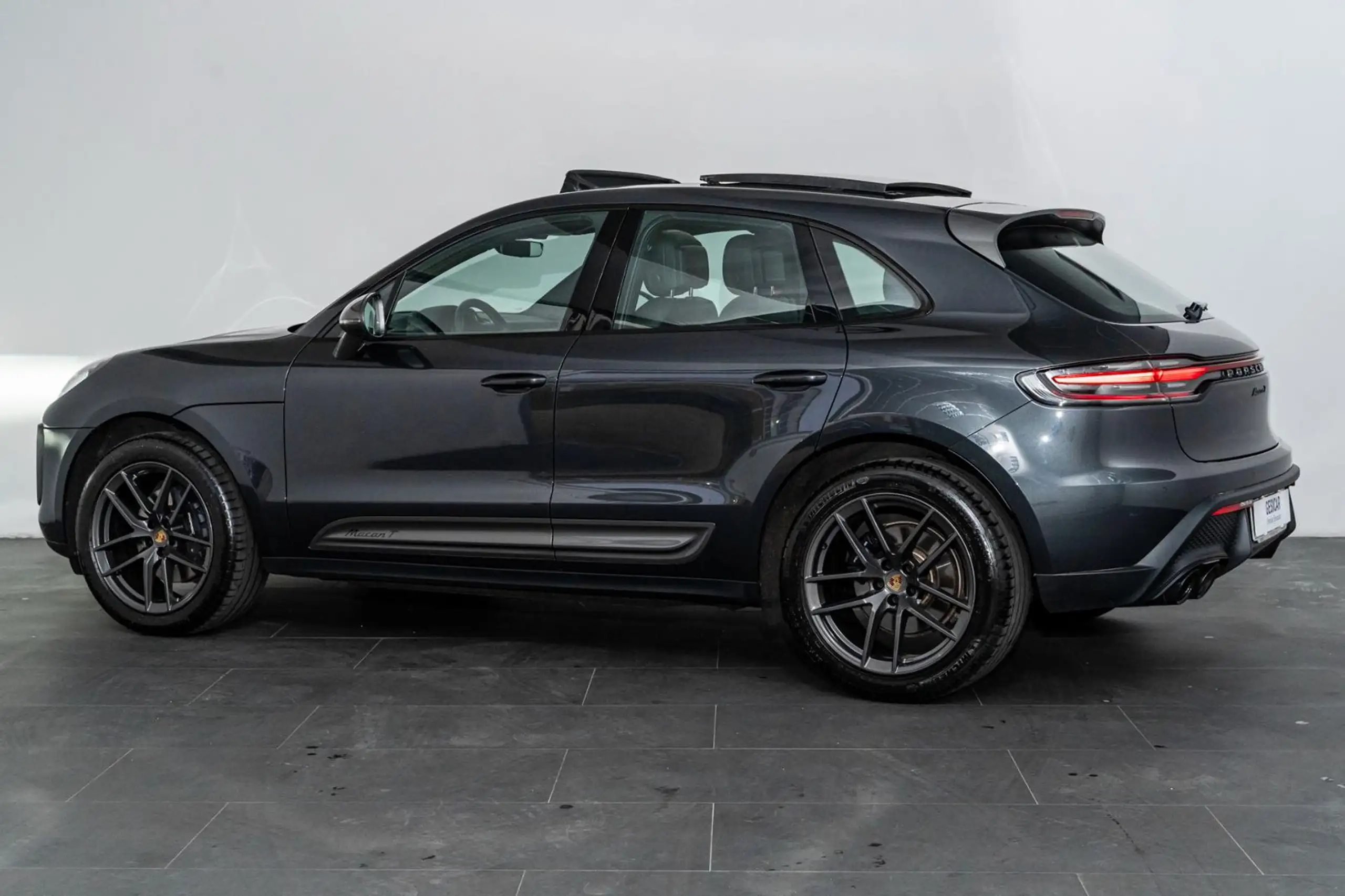 Porsche - Macan