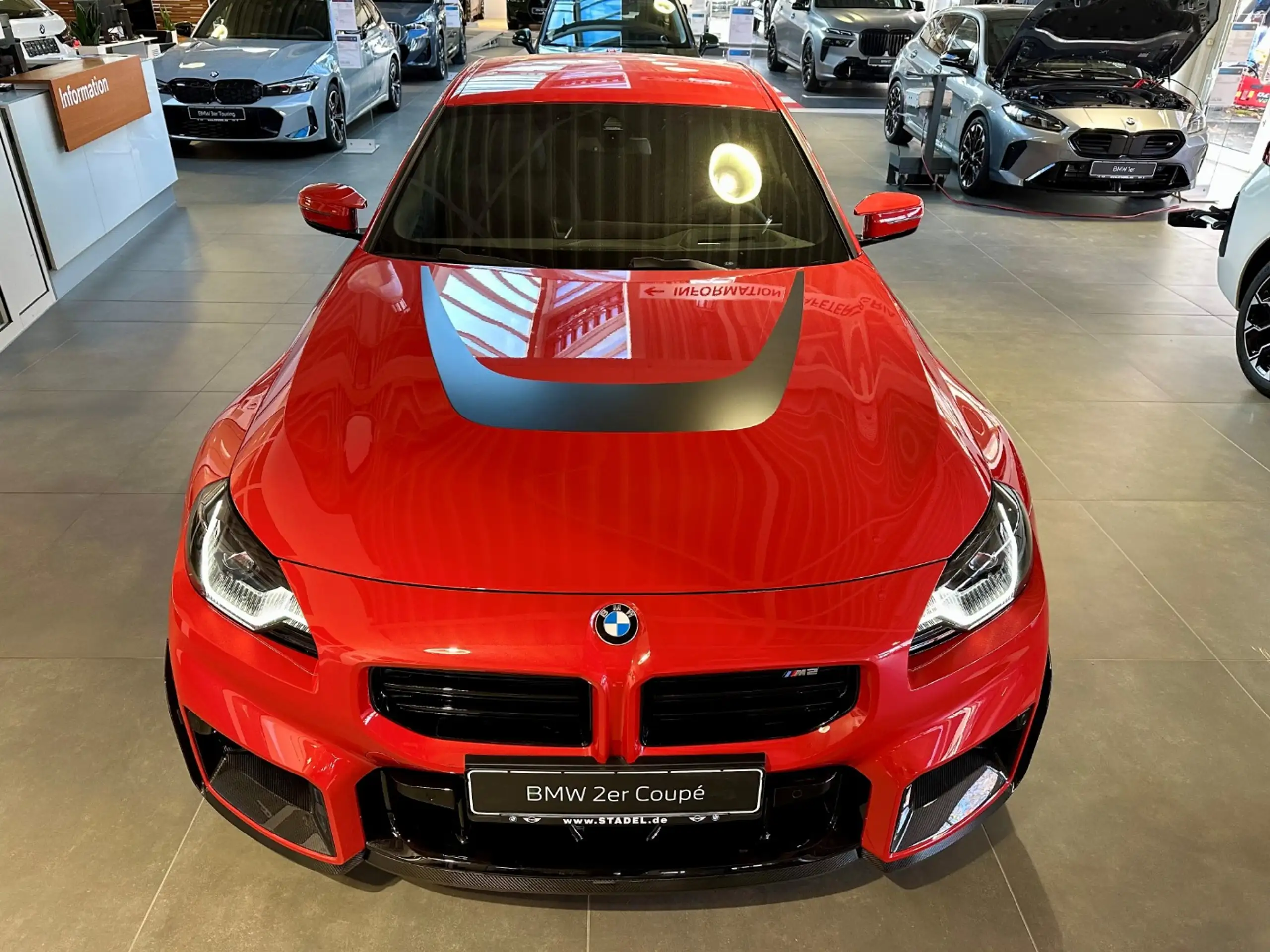 BMW - M2