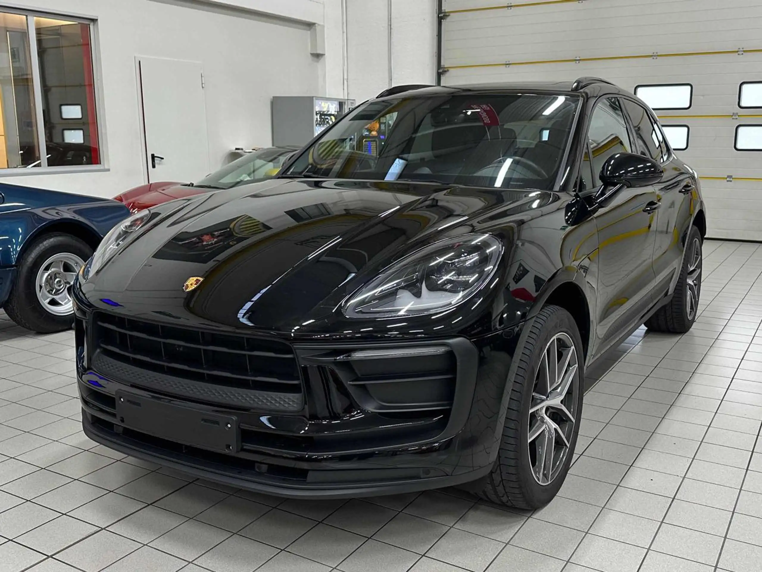 Porsche - Macan