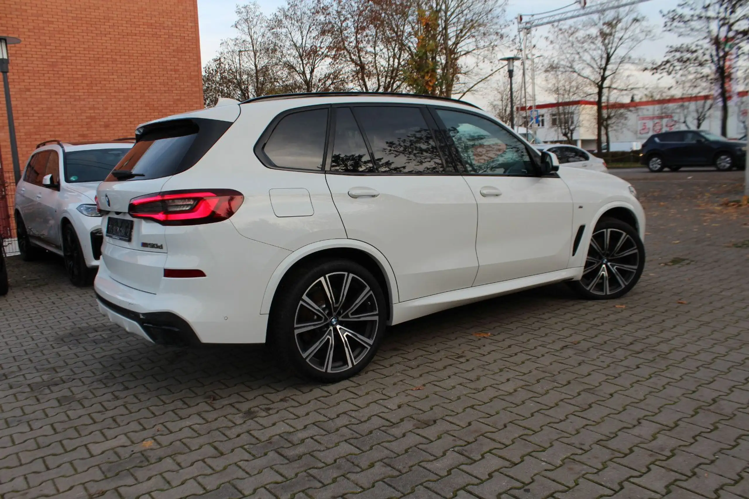 BMW - X5 M