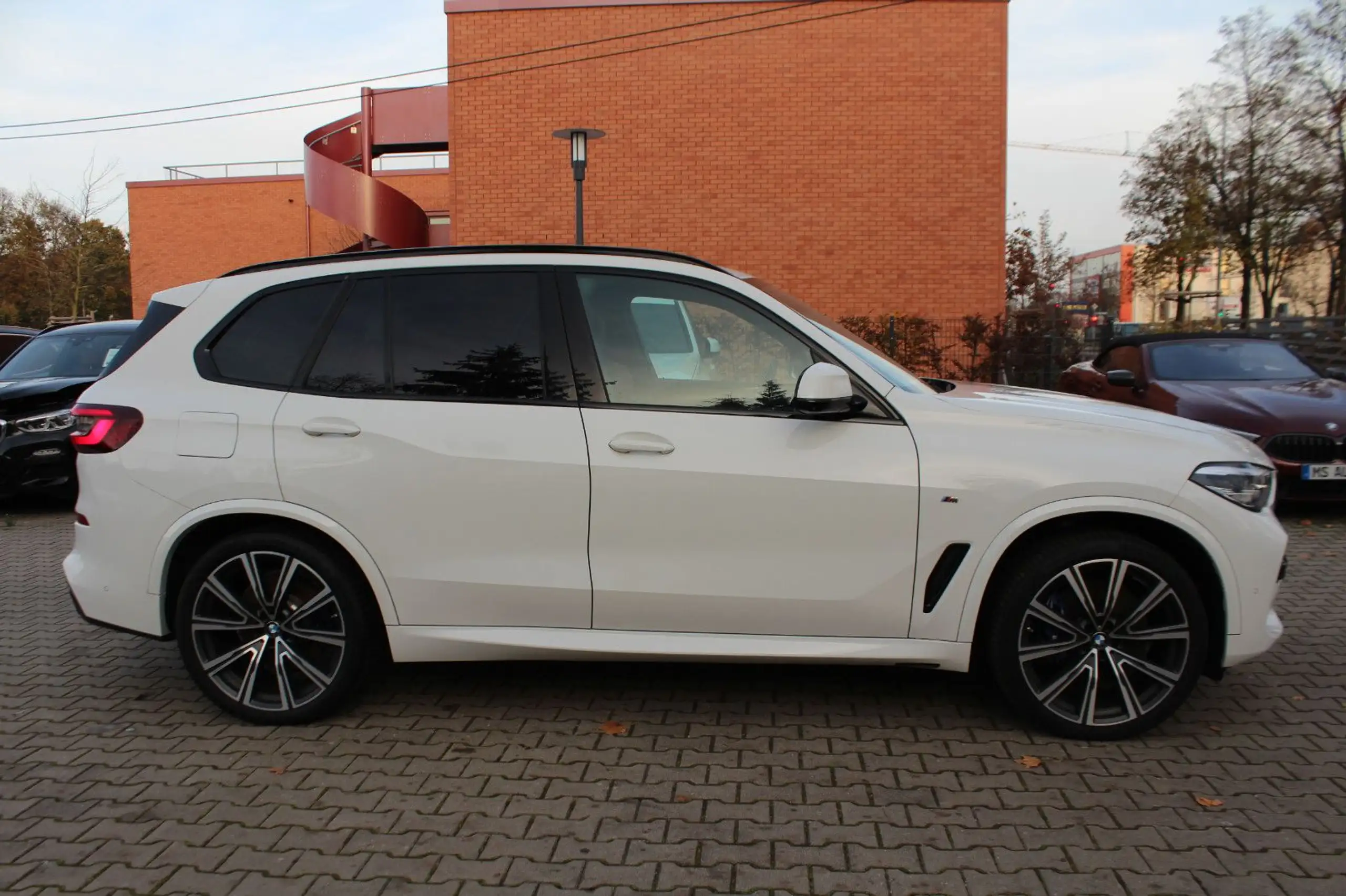 BMW - X5 M