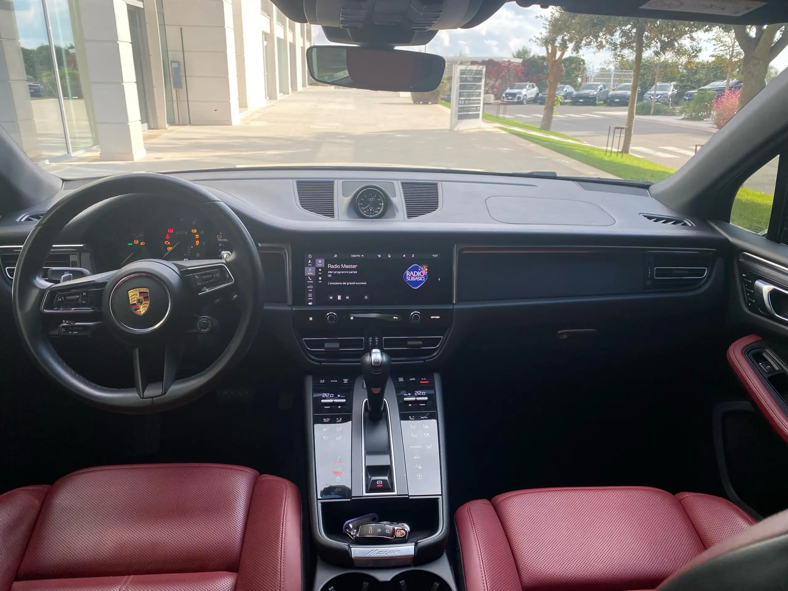 Porsche - Macan