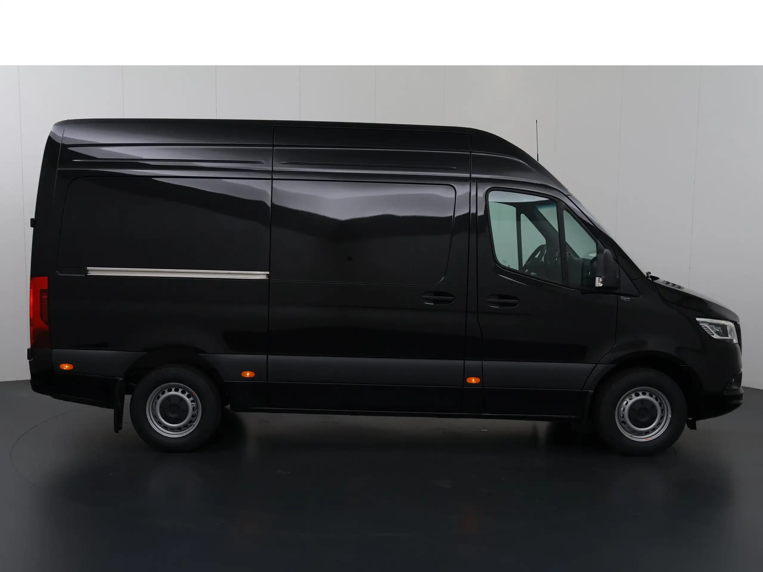 Mercedes-Benz - Sprinter