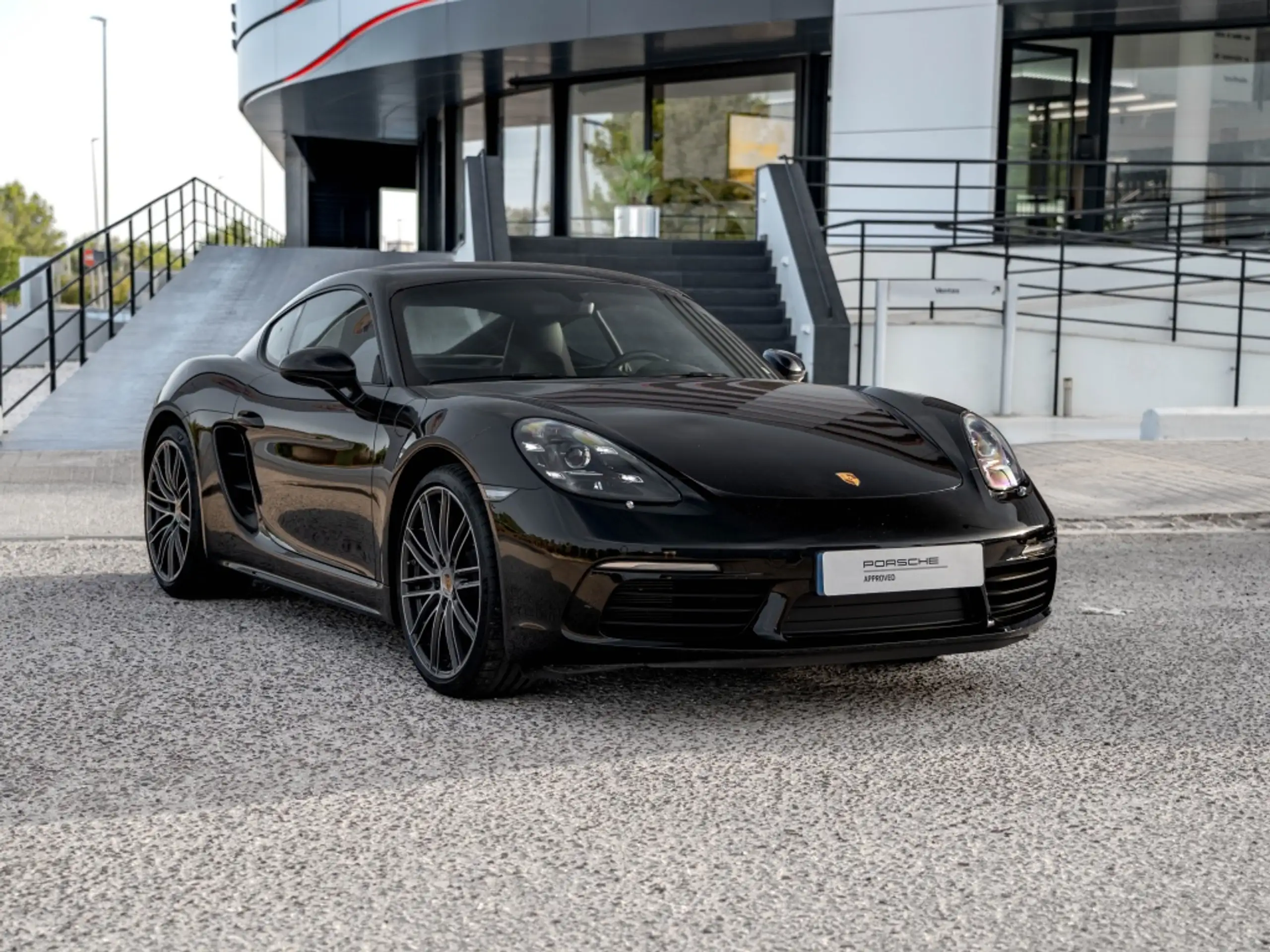 Porsche - Cayman