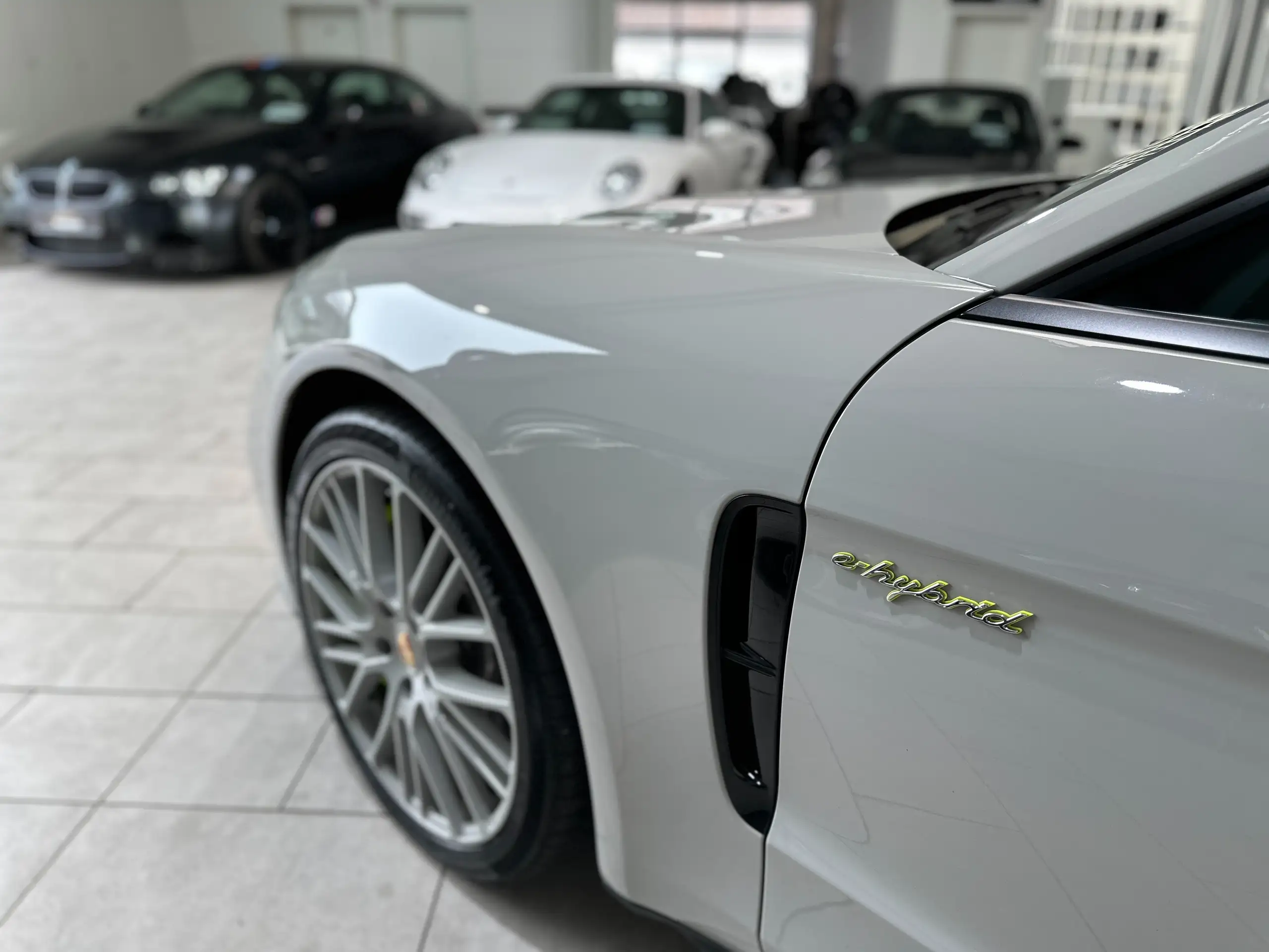 Porsche - Panamera