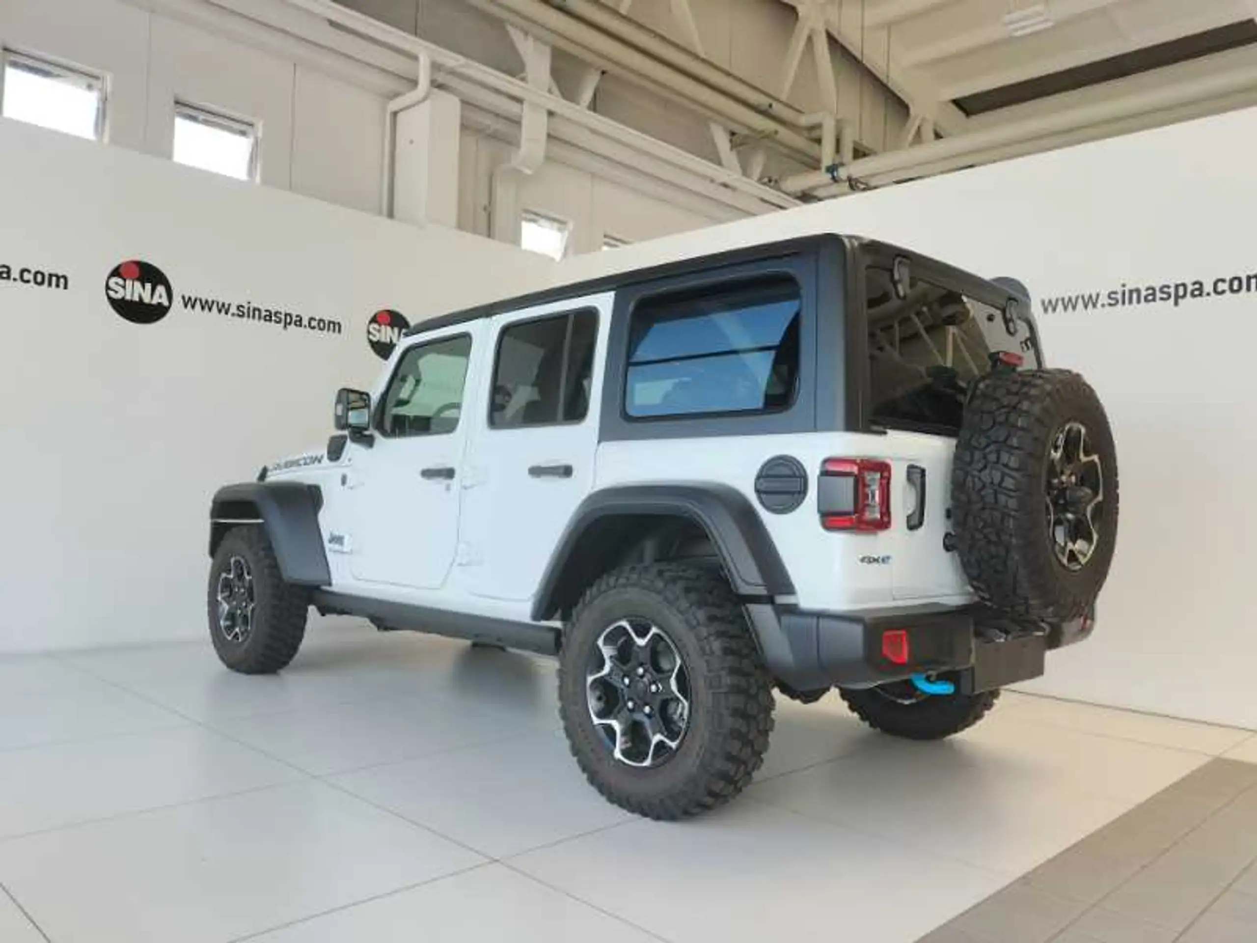 Jeep - Wrangler