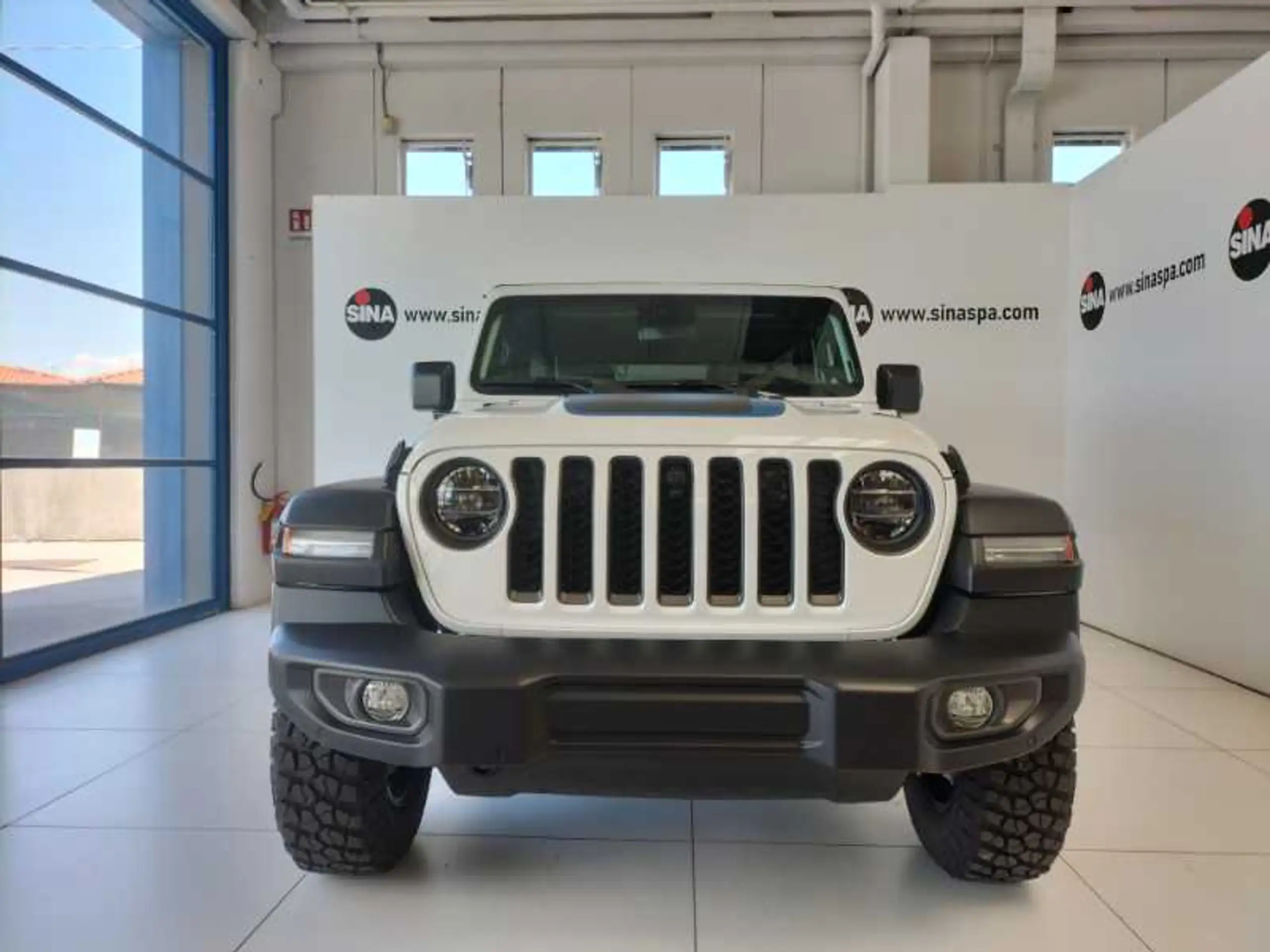 Jeep - Wrangler