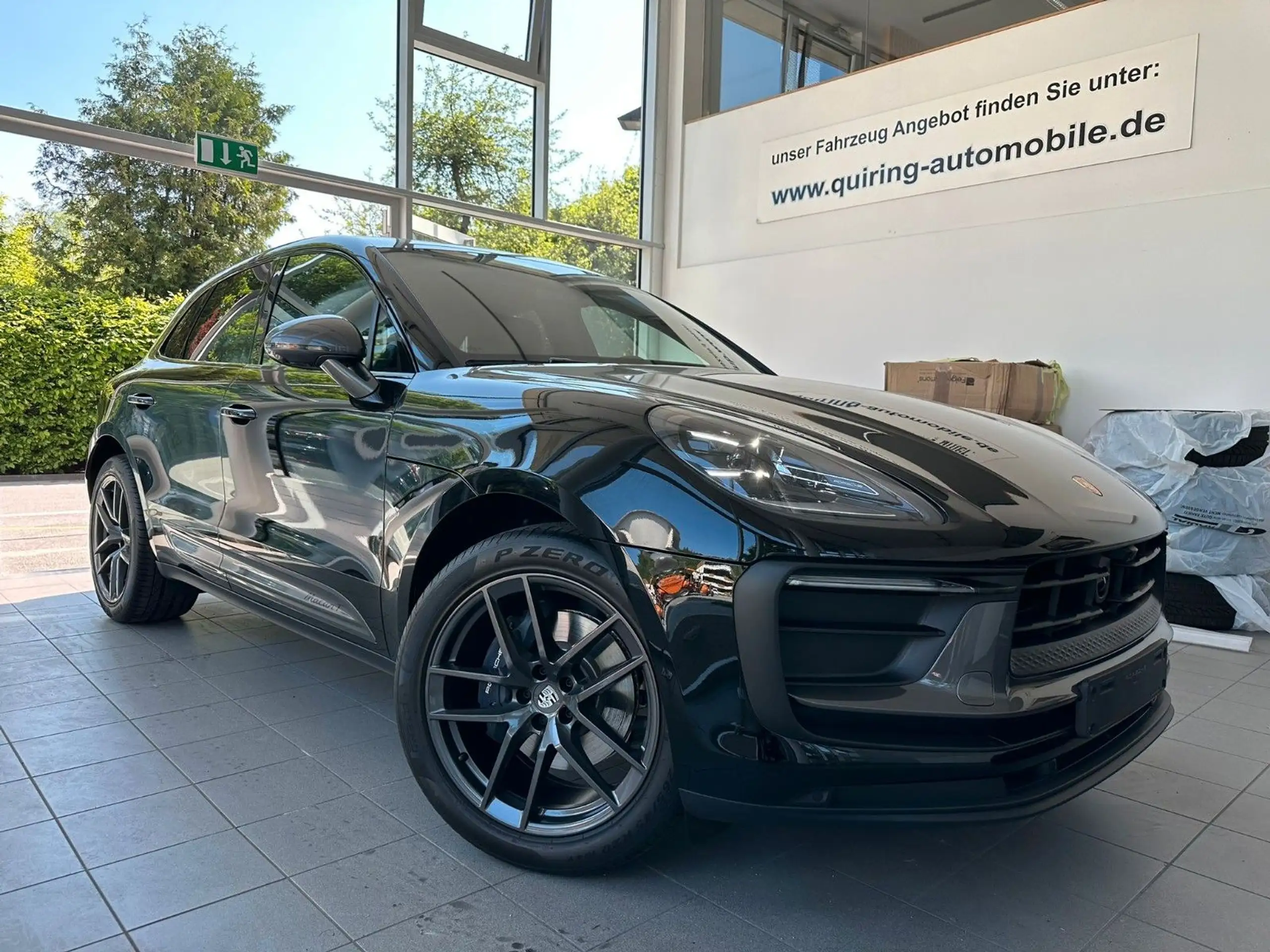 Porsche - Macan