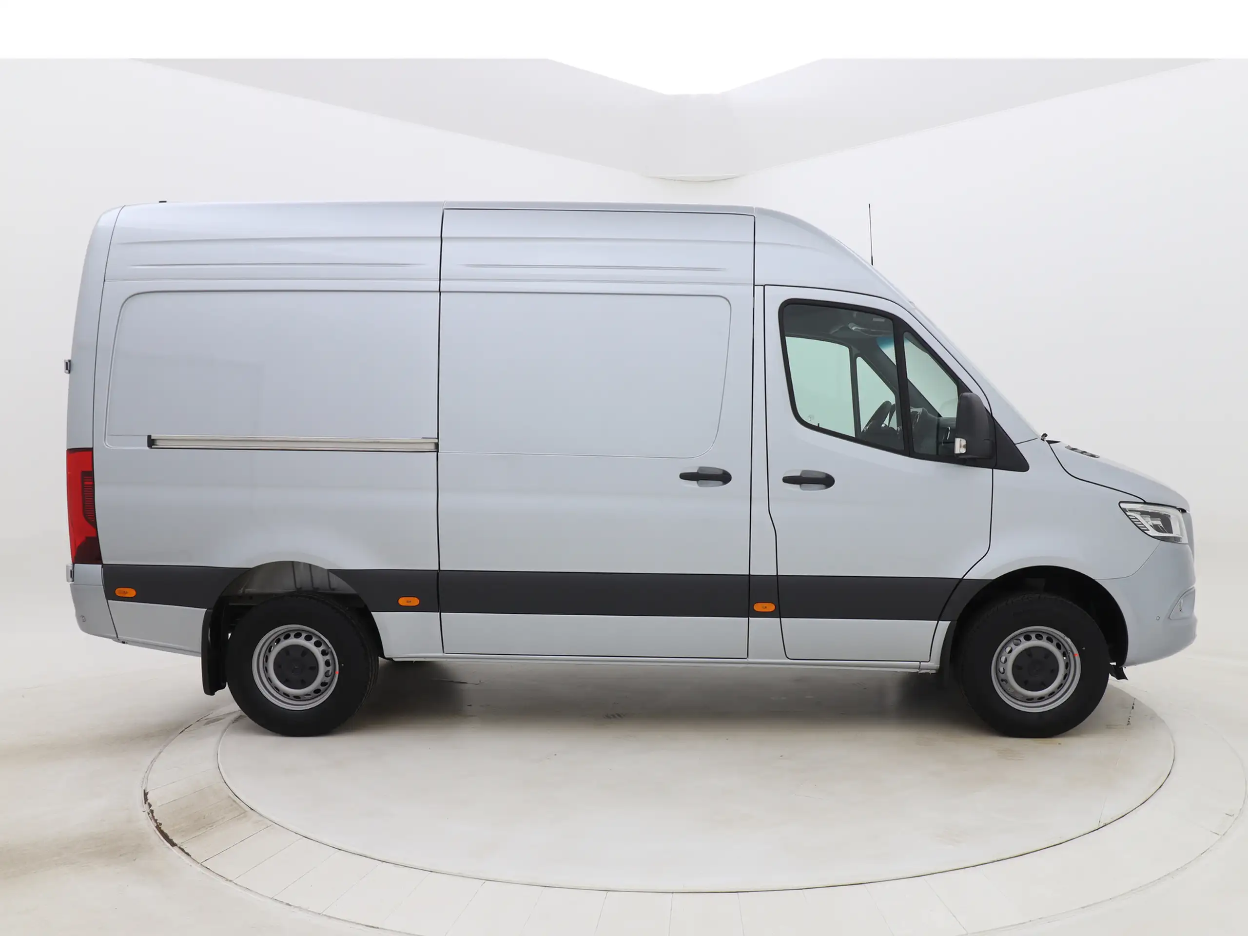 Mercedes-Benz - Sprinter