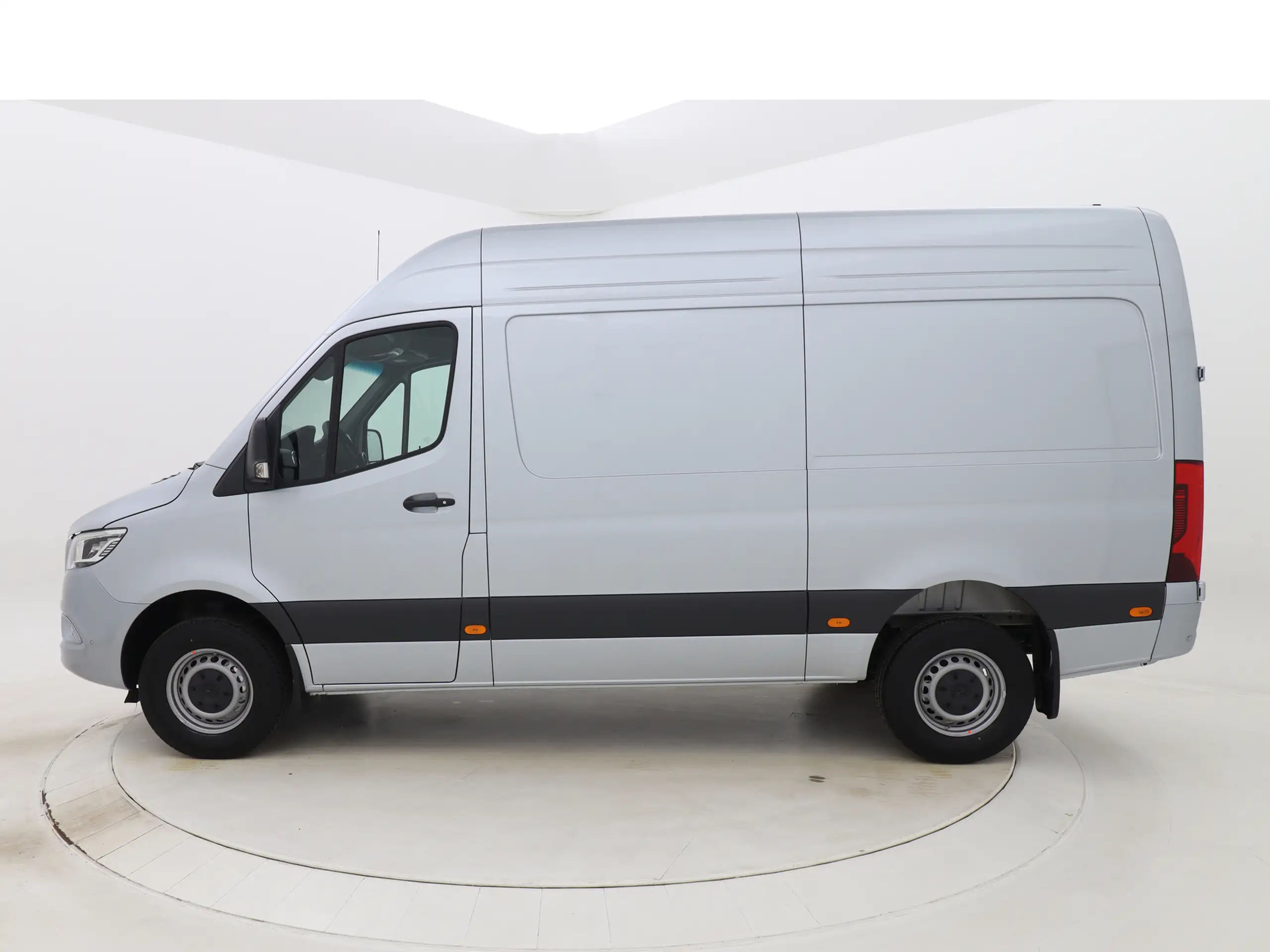 Mercedes-Benz - Sprinter