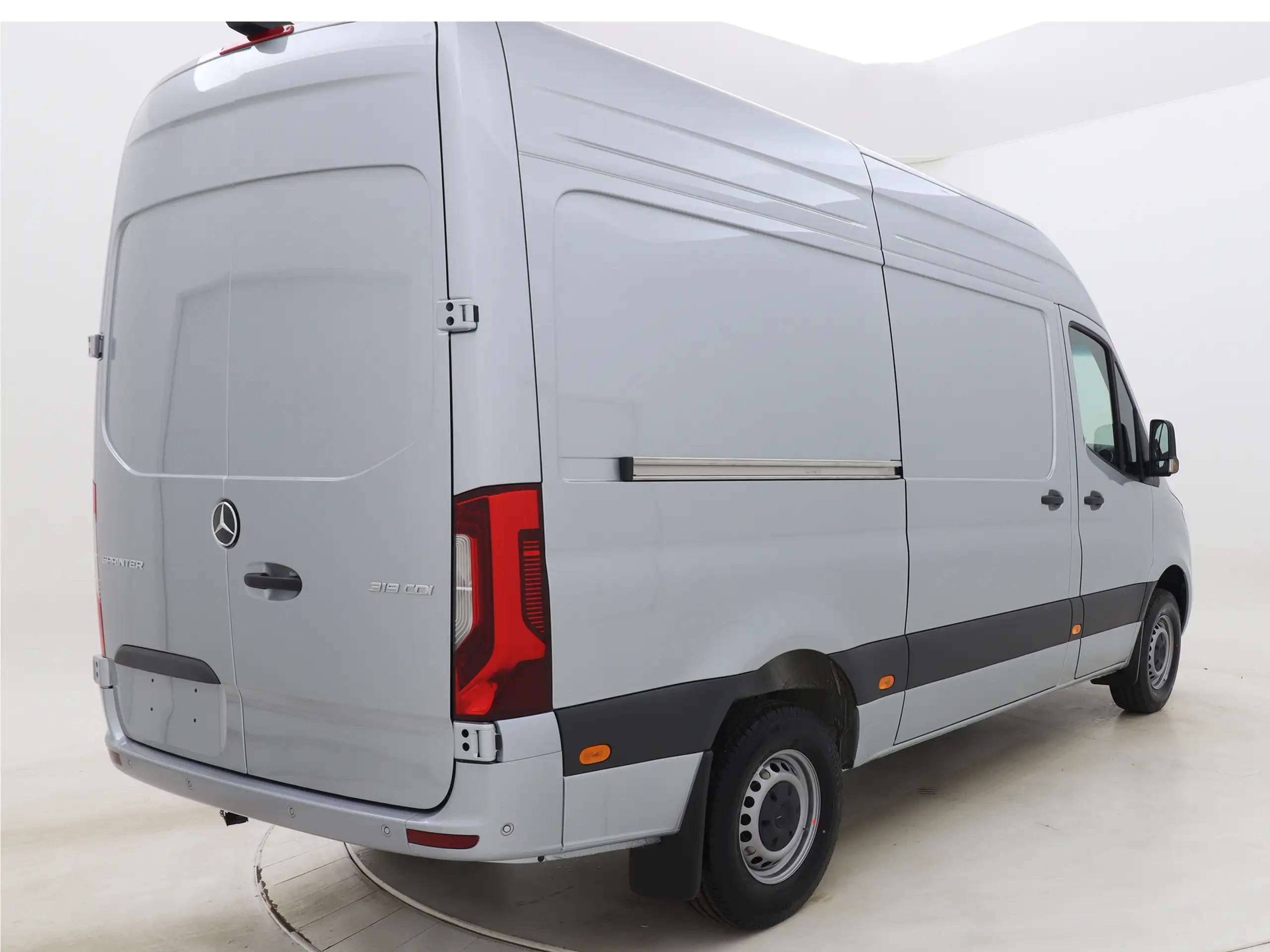 Mercedes-Benz - Sprinter