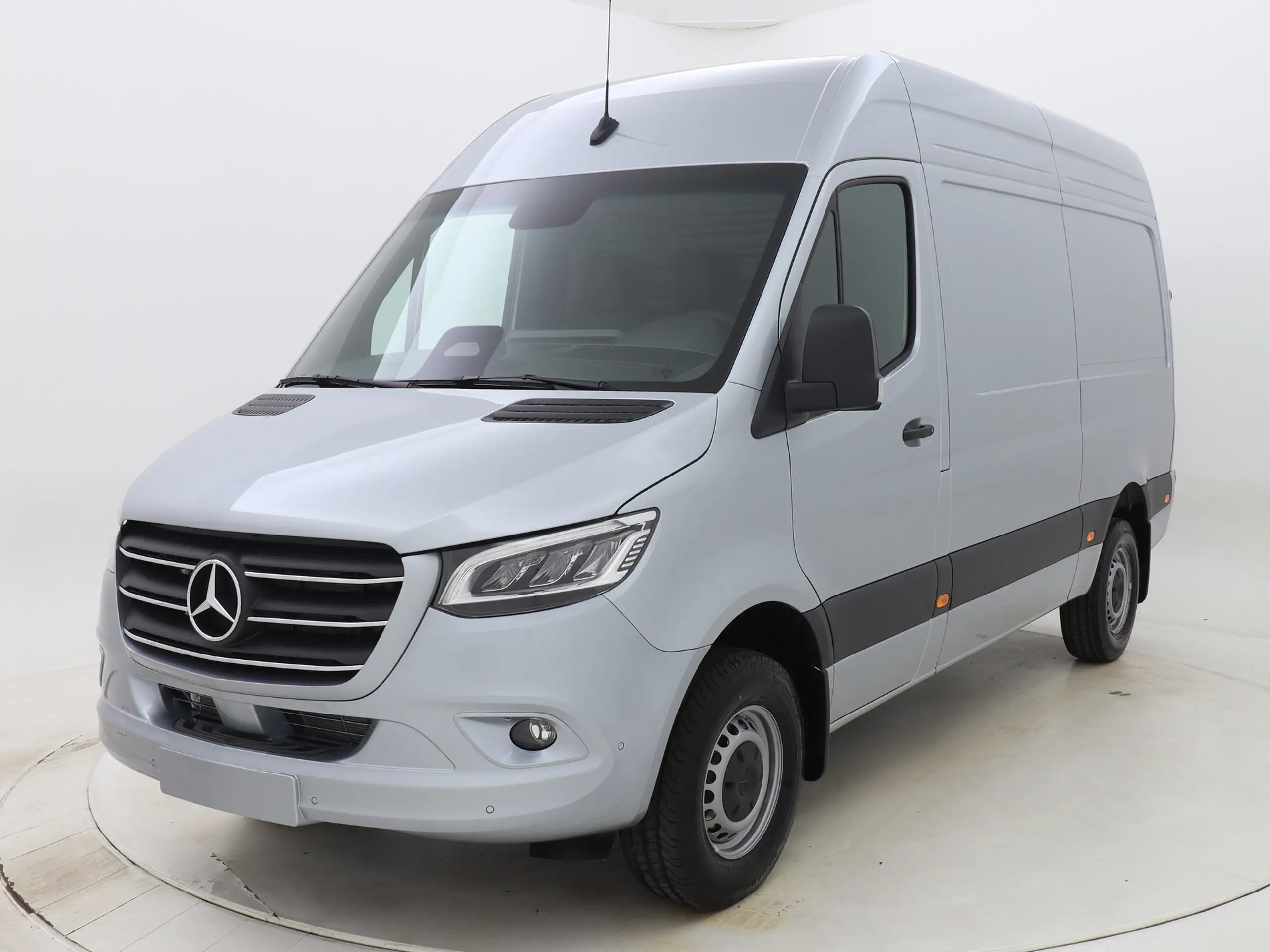 Mercedes-Benz - Sprinter