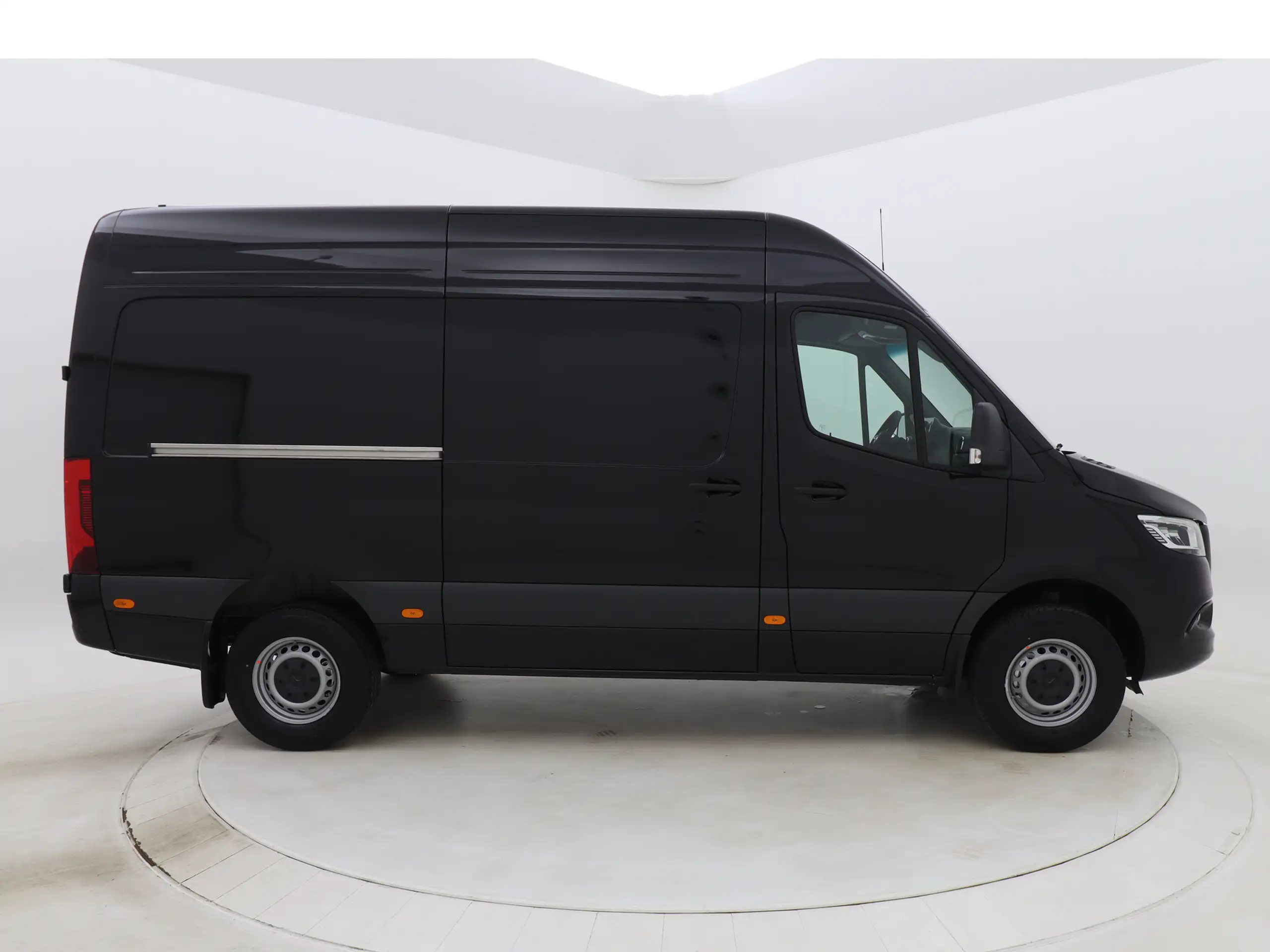 Mercedes-Benz - Sprinter