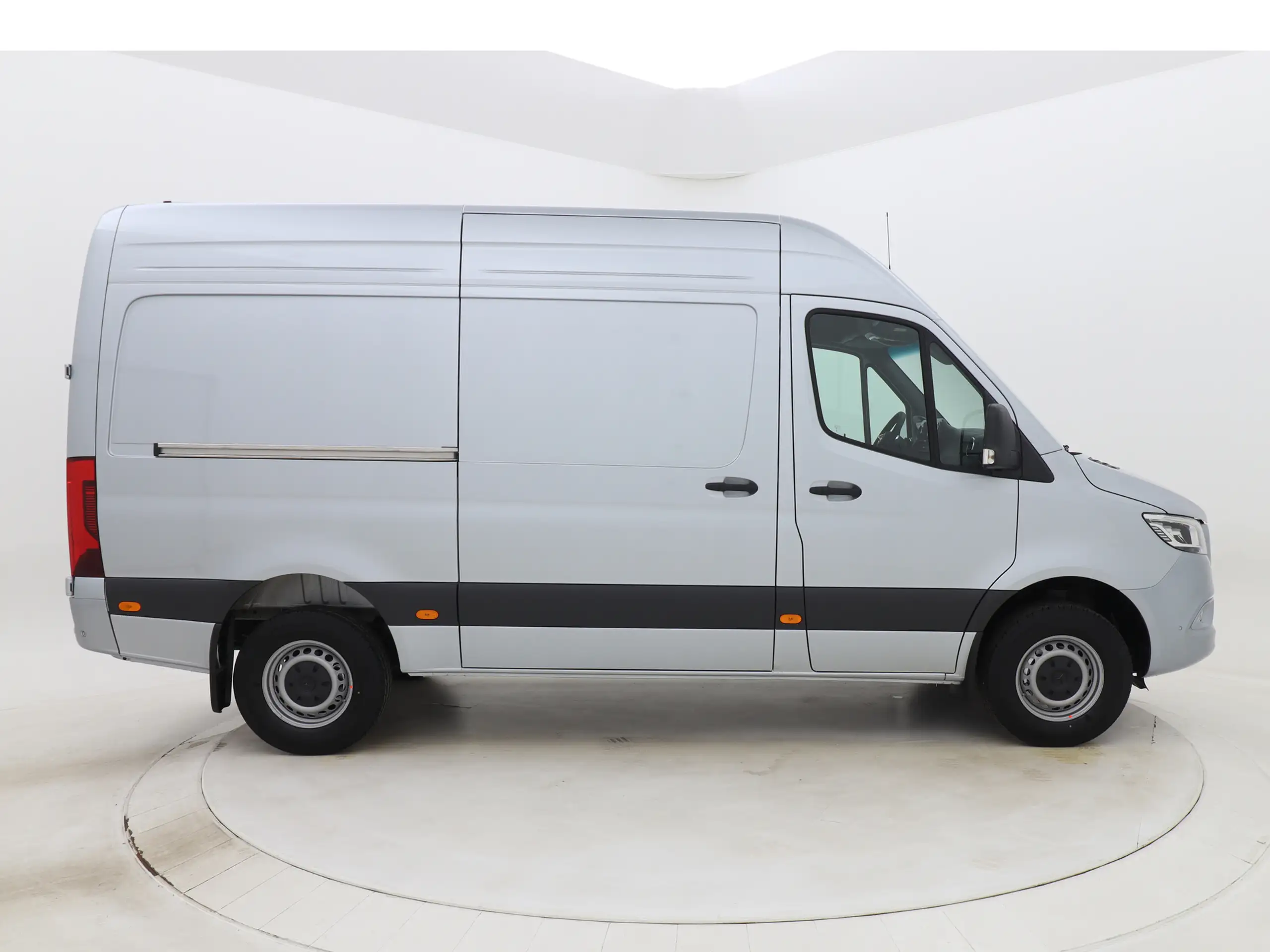 Mercedes-Benz - Sprinter