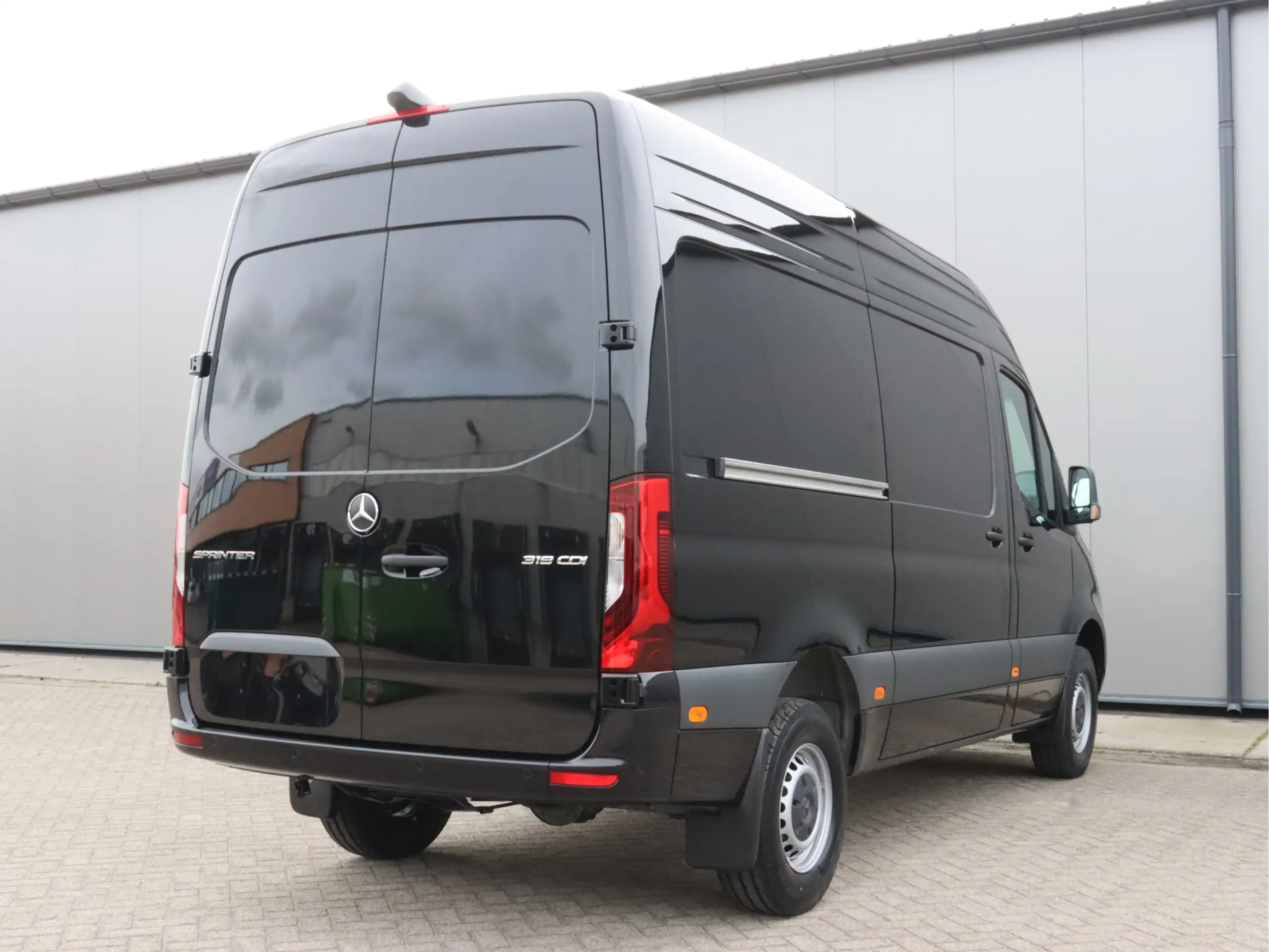 Mercedes-Benz - Sprinter