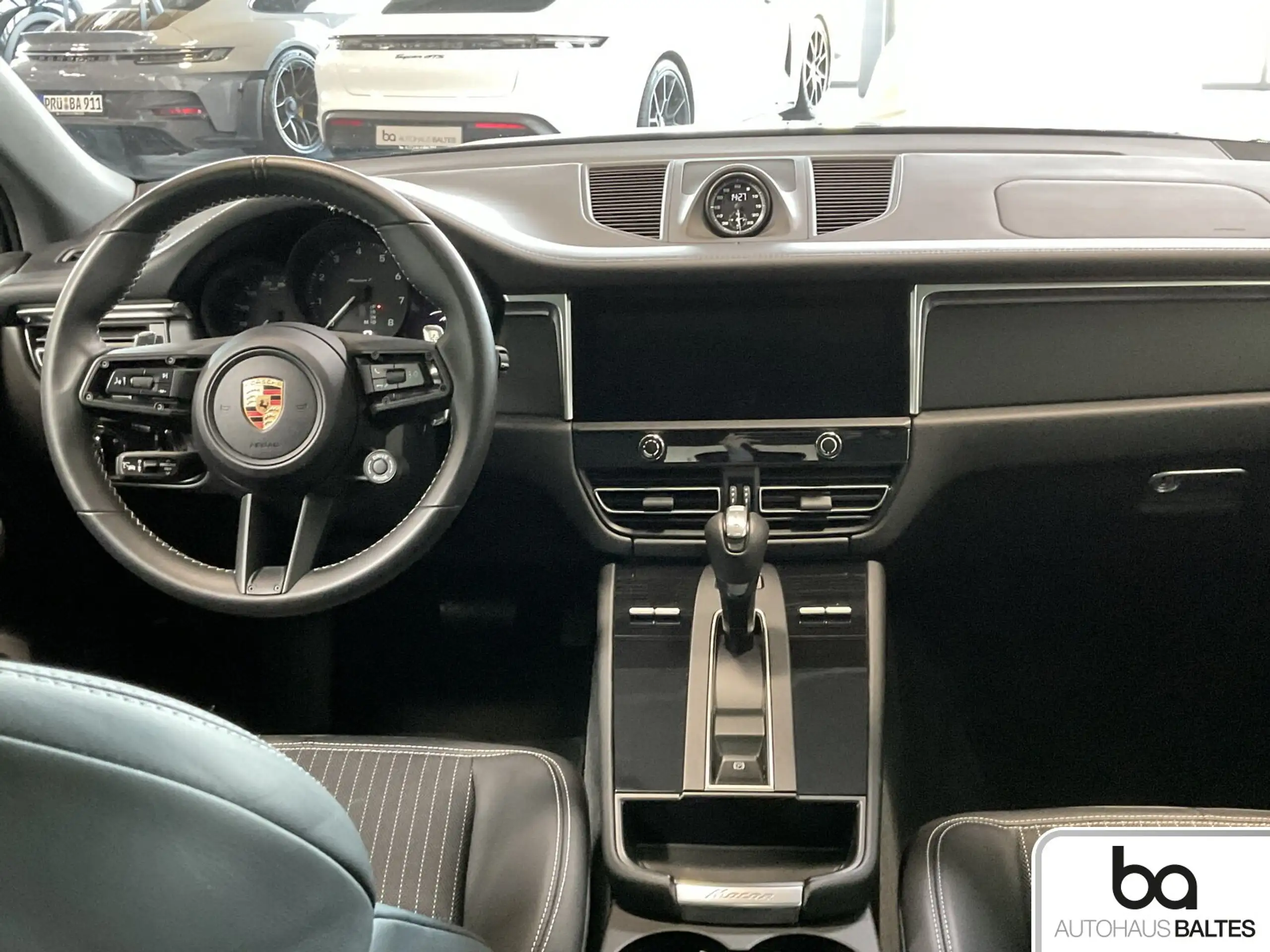 Porsche - Macan