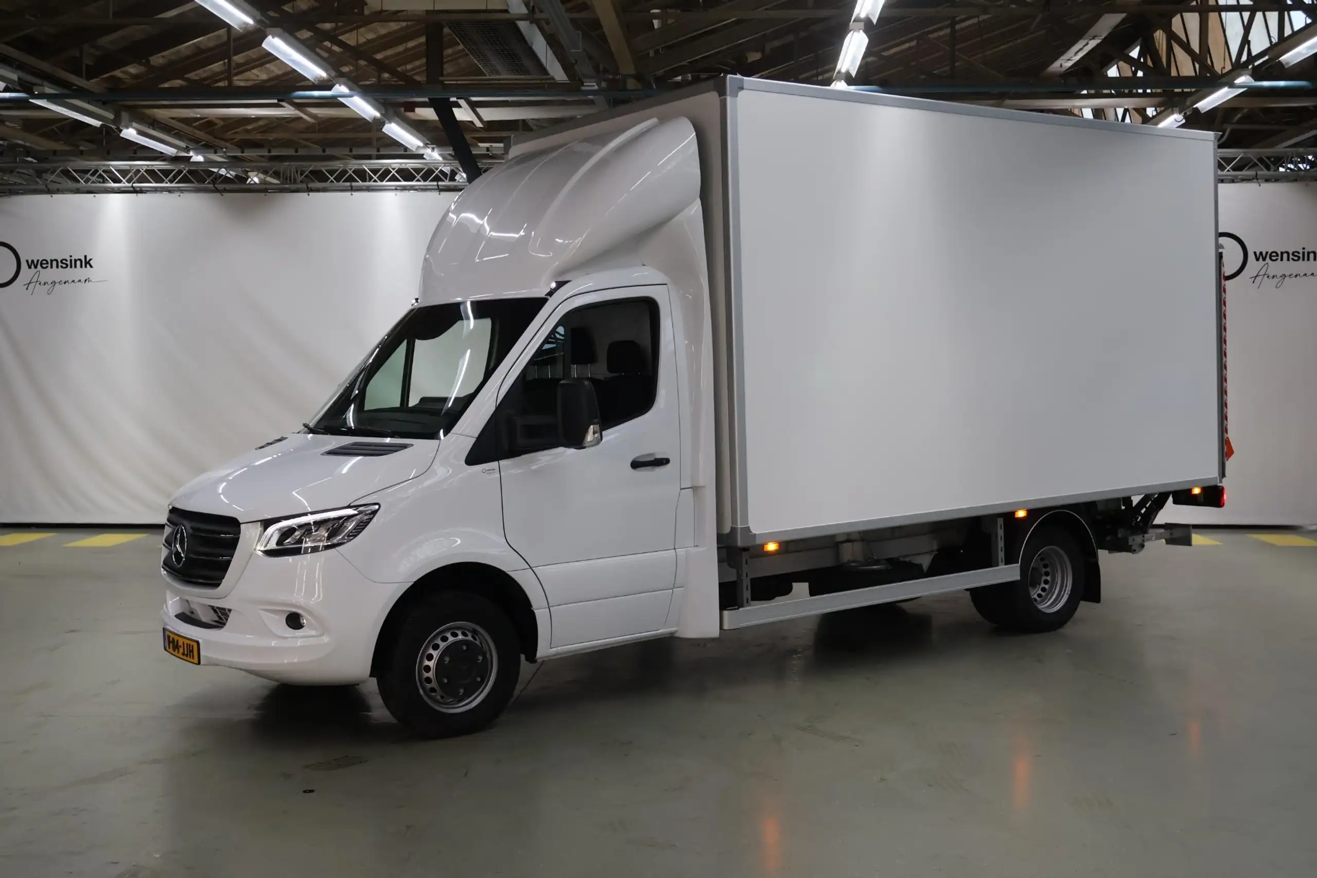 Mercedes-Benz - Sprinter