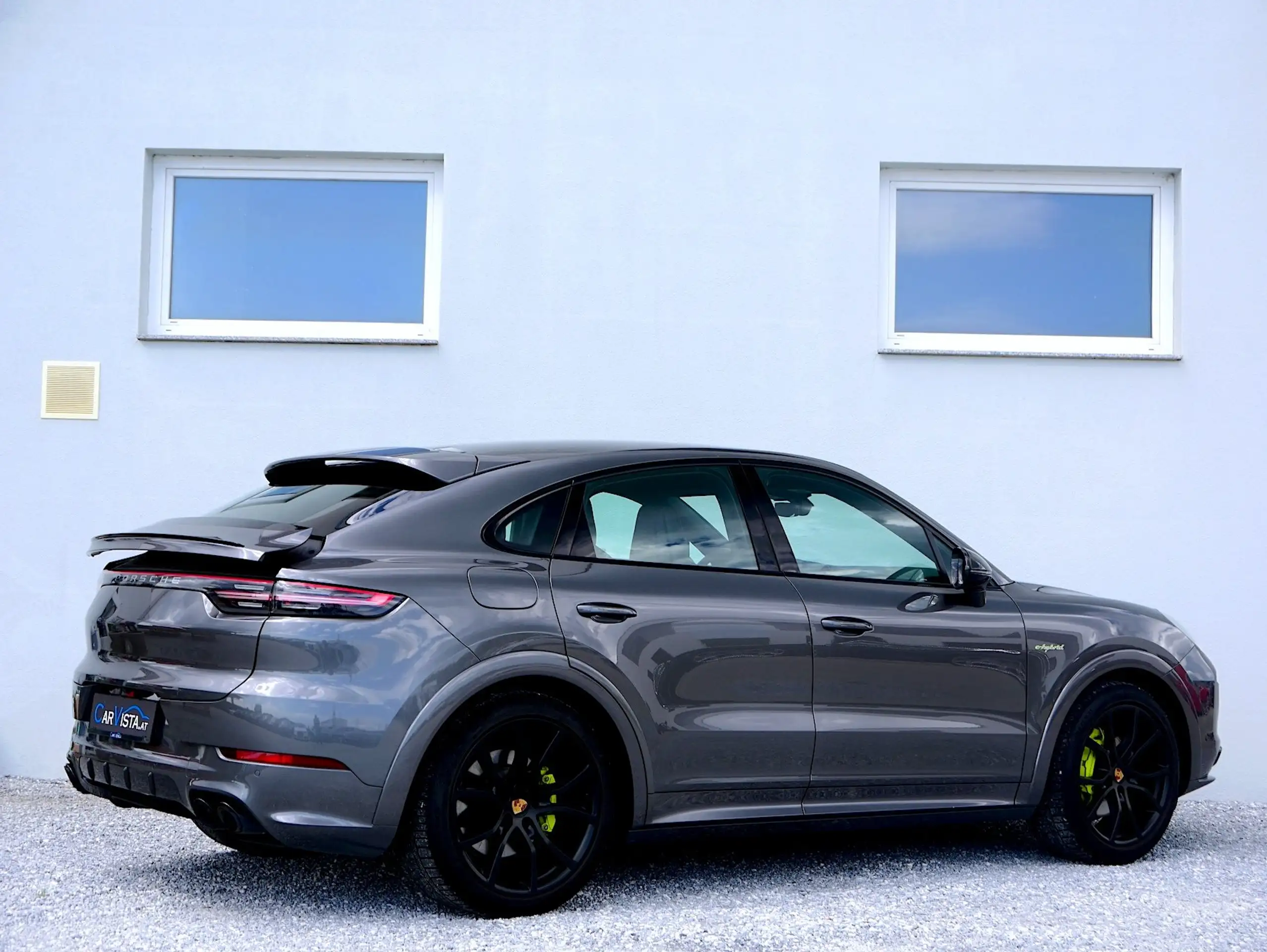 Porsche - Cayenne