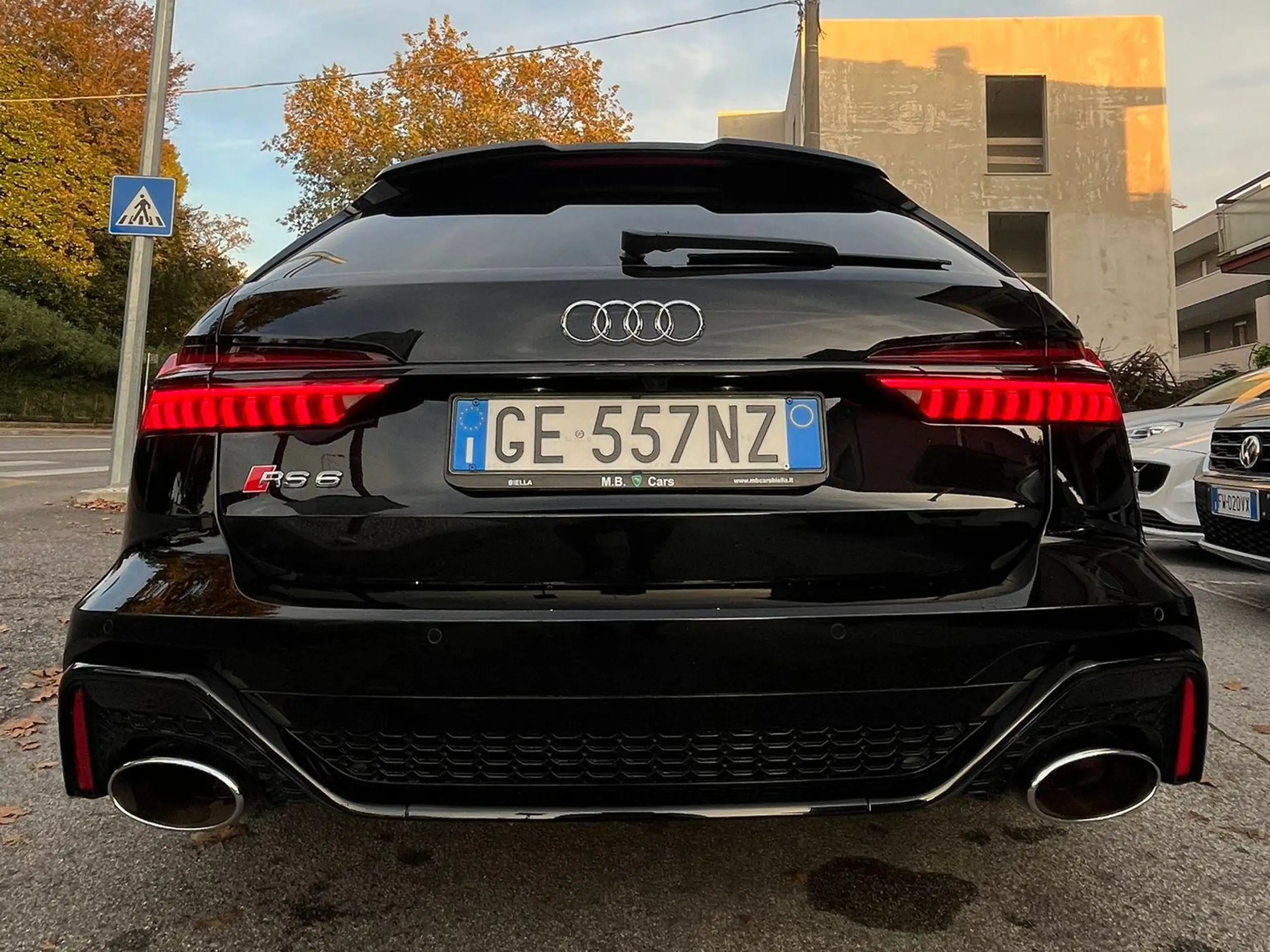 Audi - RS6