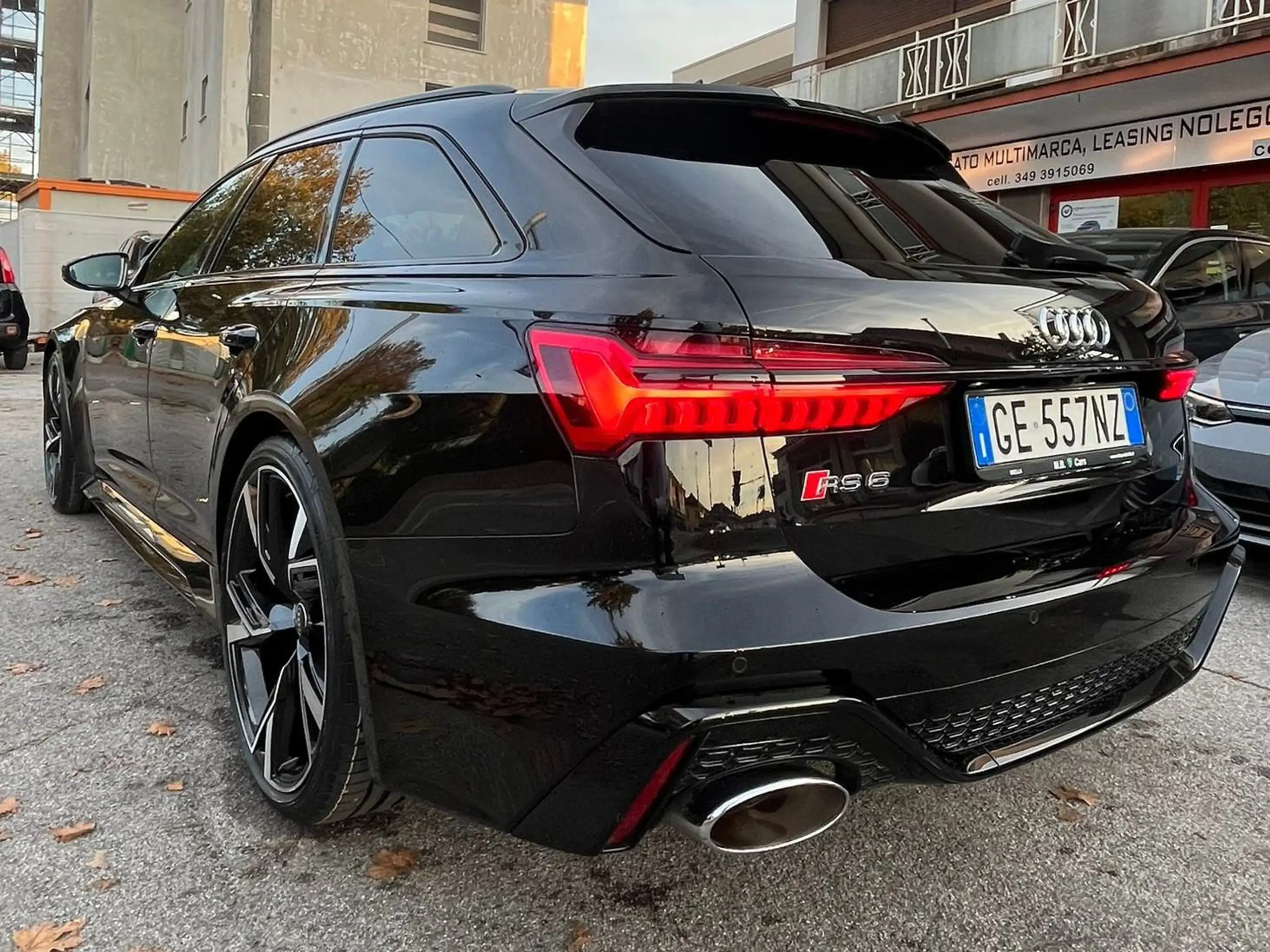 Audi - RS6