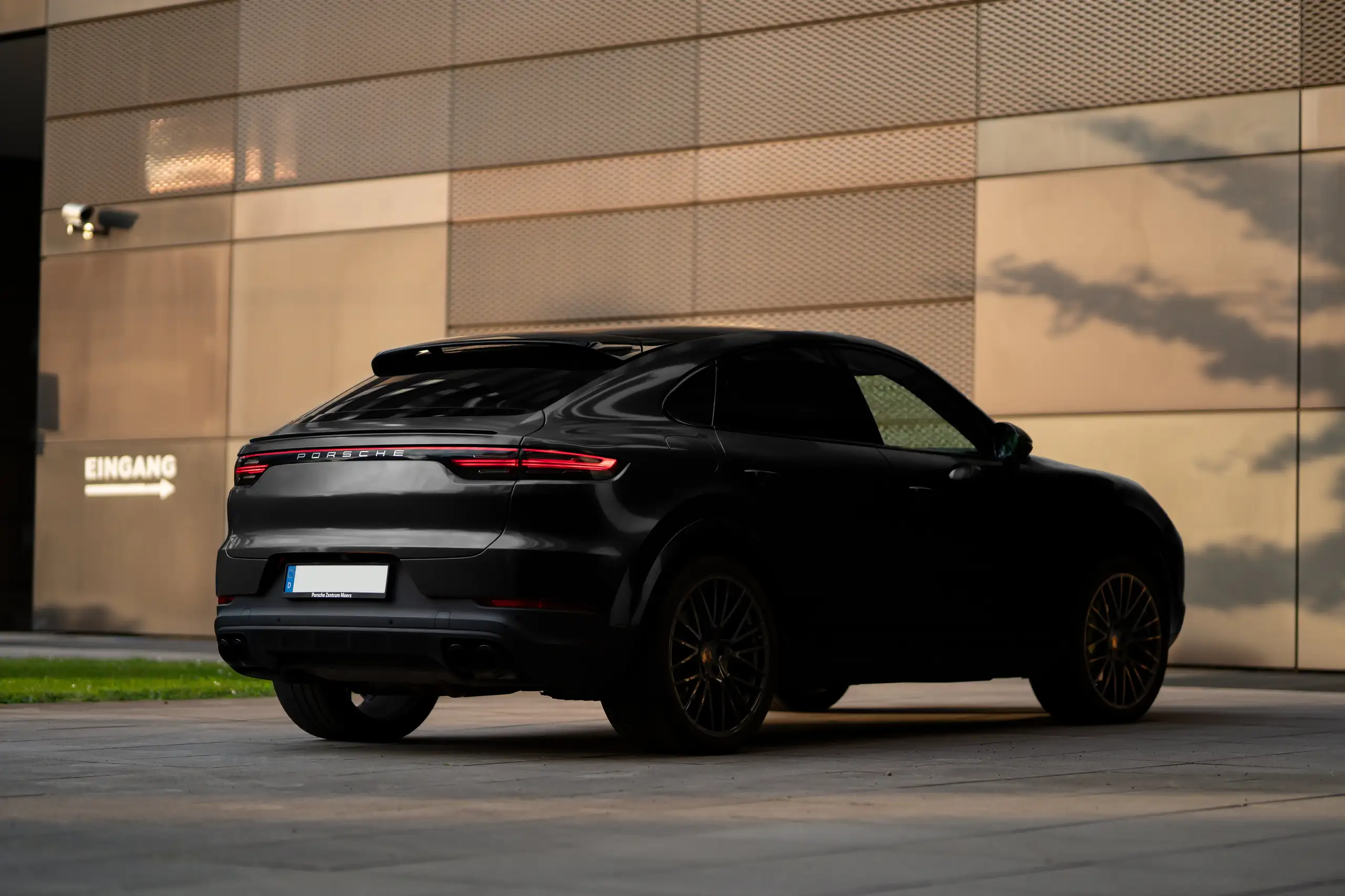 Porsche - Cayenne