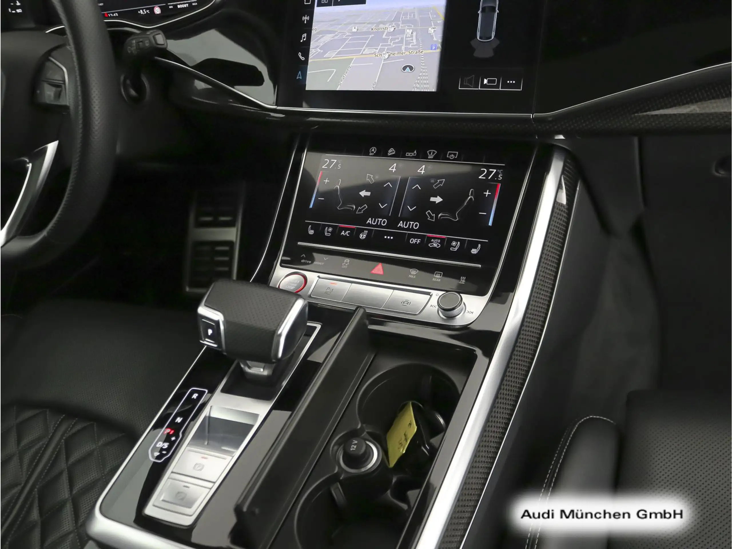 Audi - SQ8