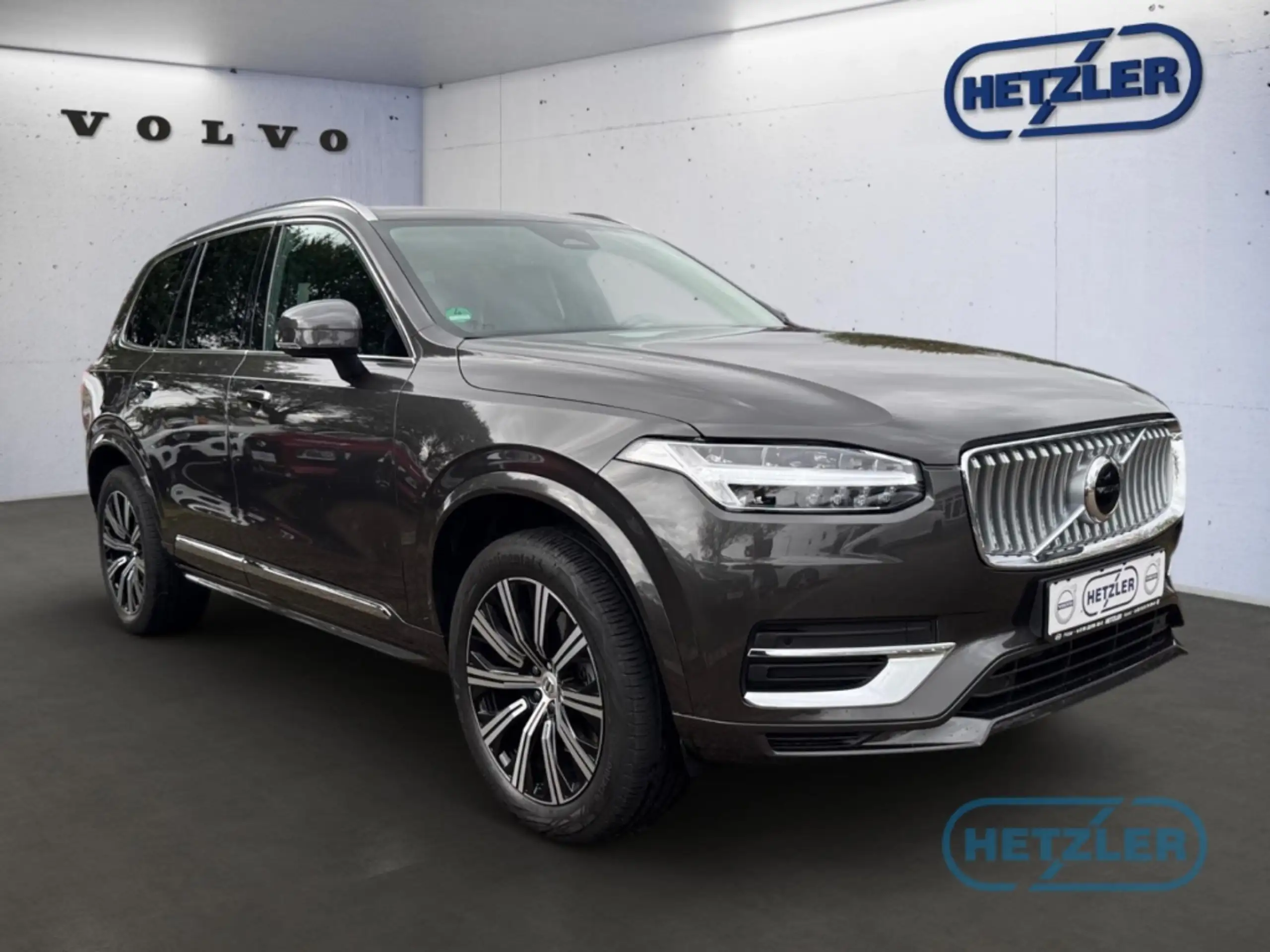 Volvo - XC90