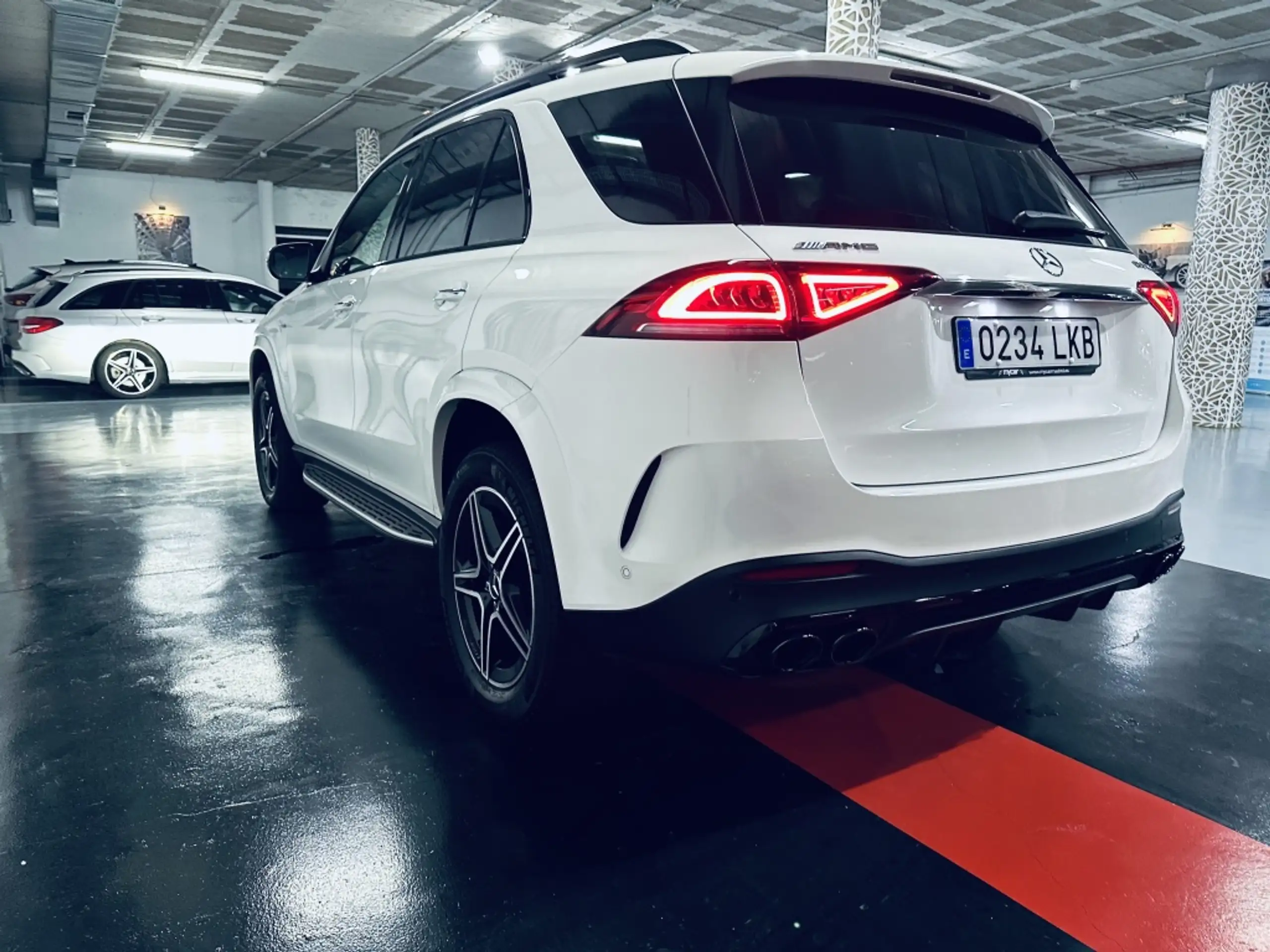 Mercedes-Benz - GLE 53 AMG