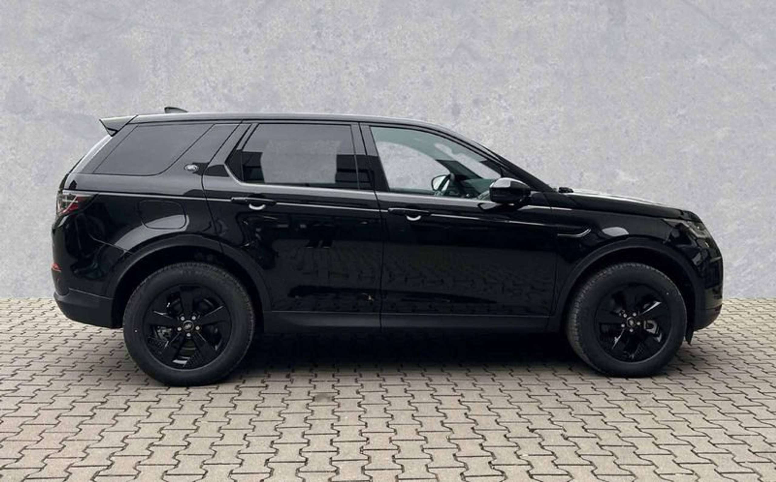 Land Rover - Discovery Sport