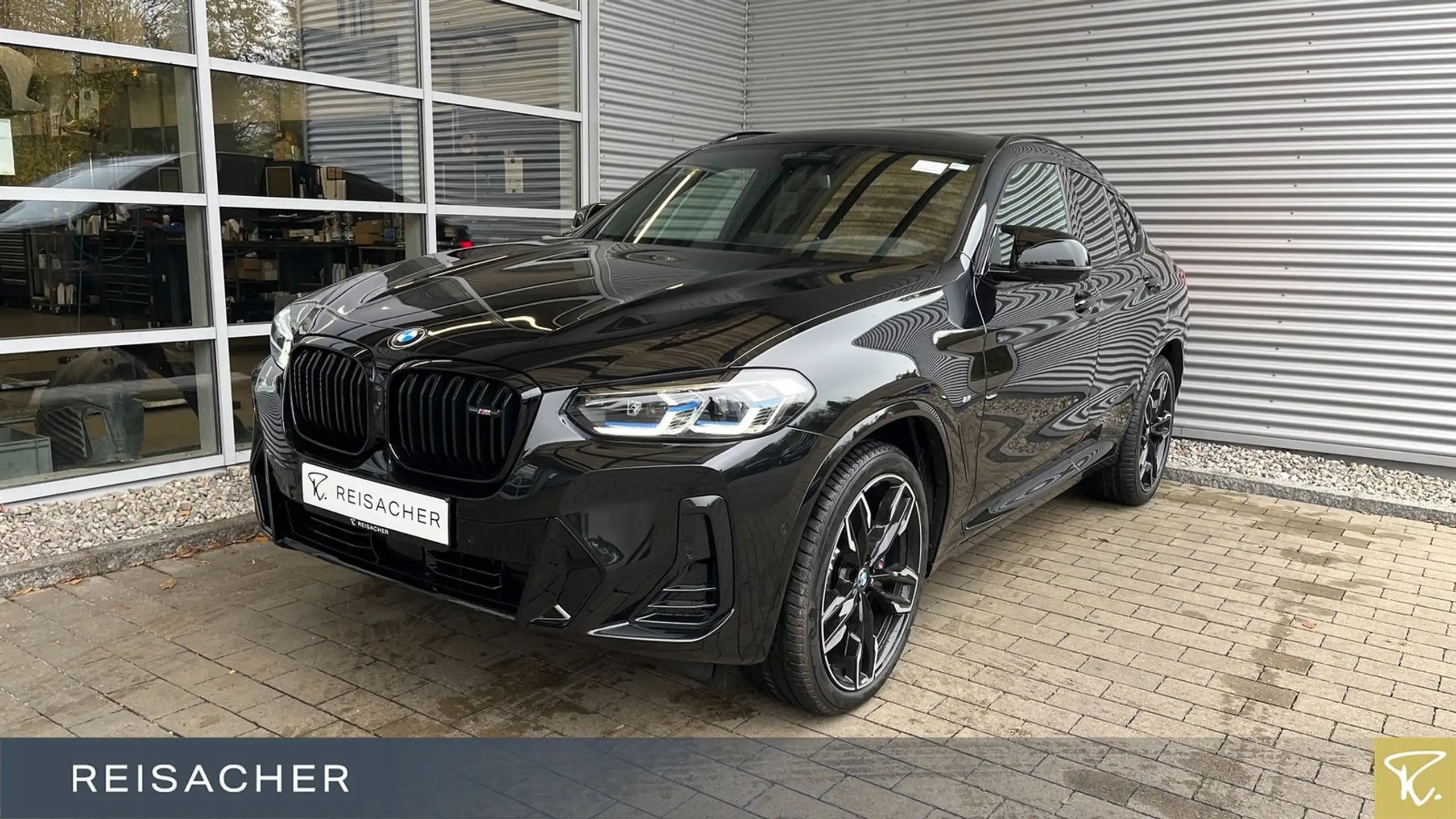 BMW - X4 M