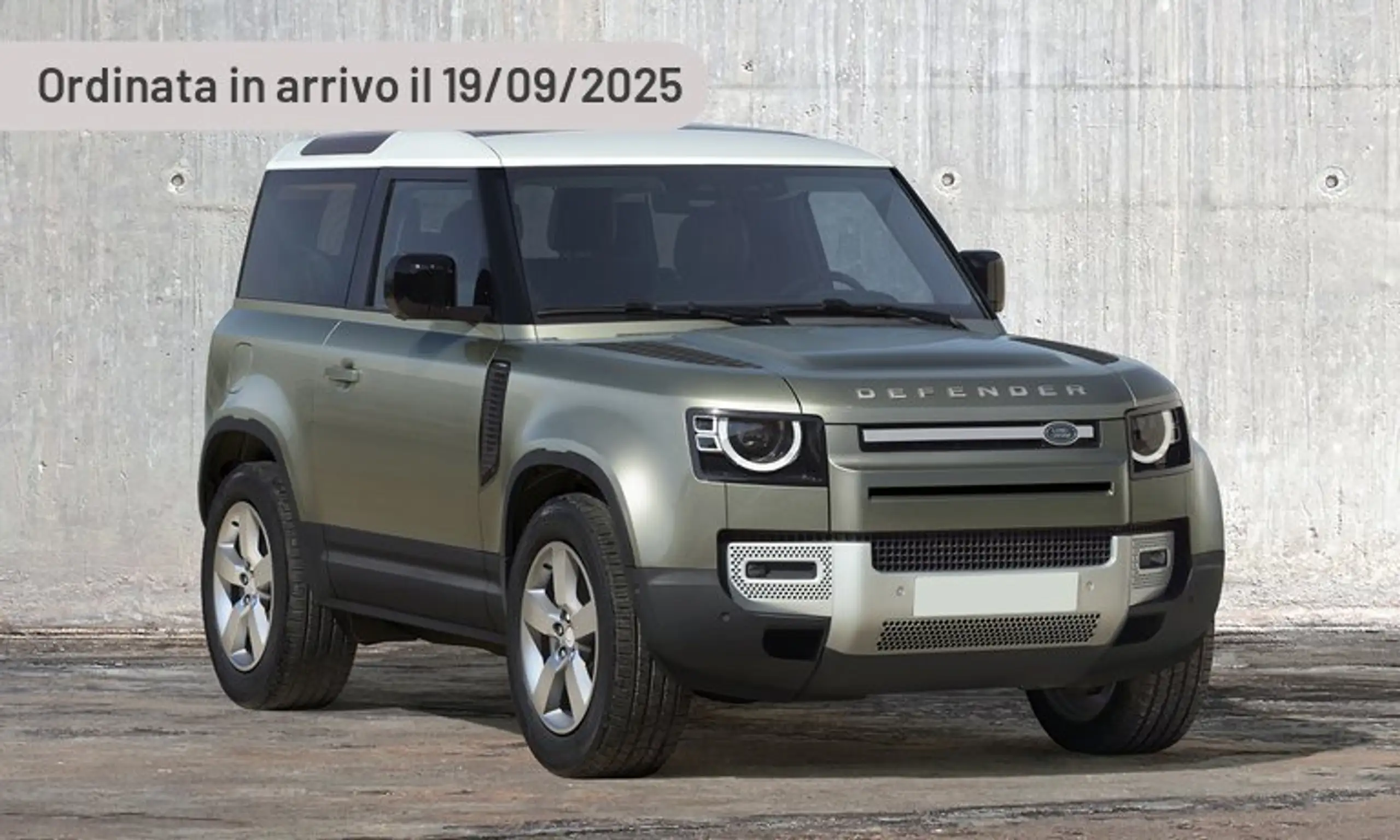 Land Rover Defender 2024