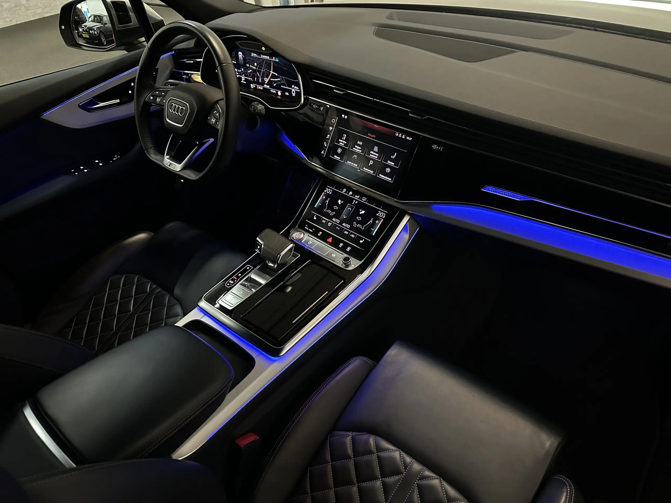 Audi - SQ7