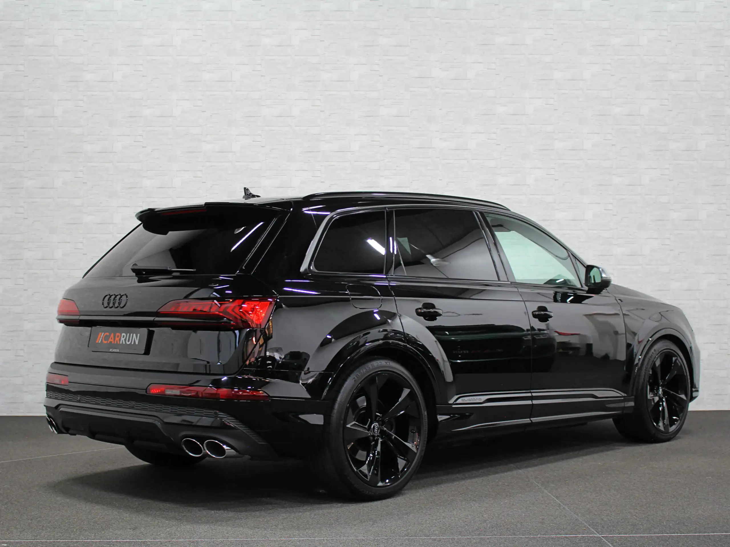 Audi - SQ7