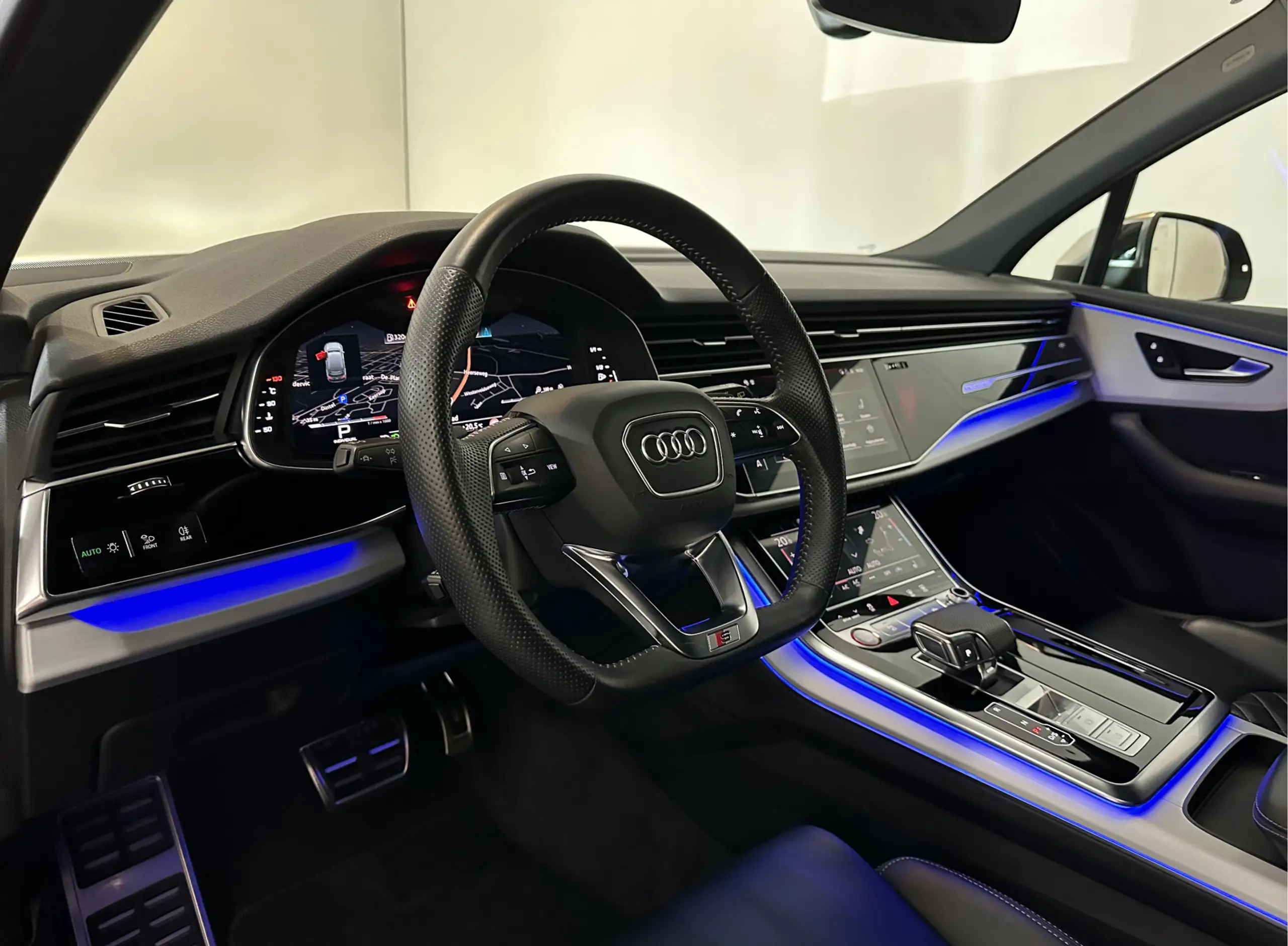 Audi - SQ7