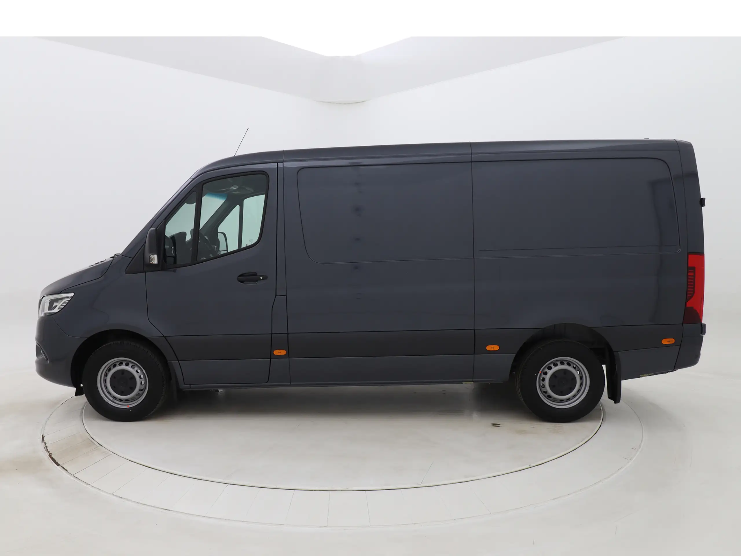 Mercedes-Benz - Sprinter