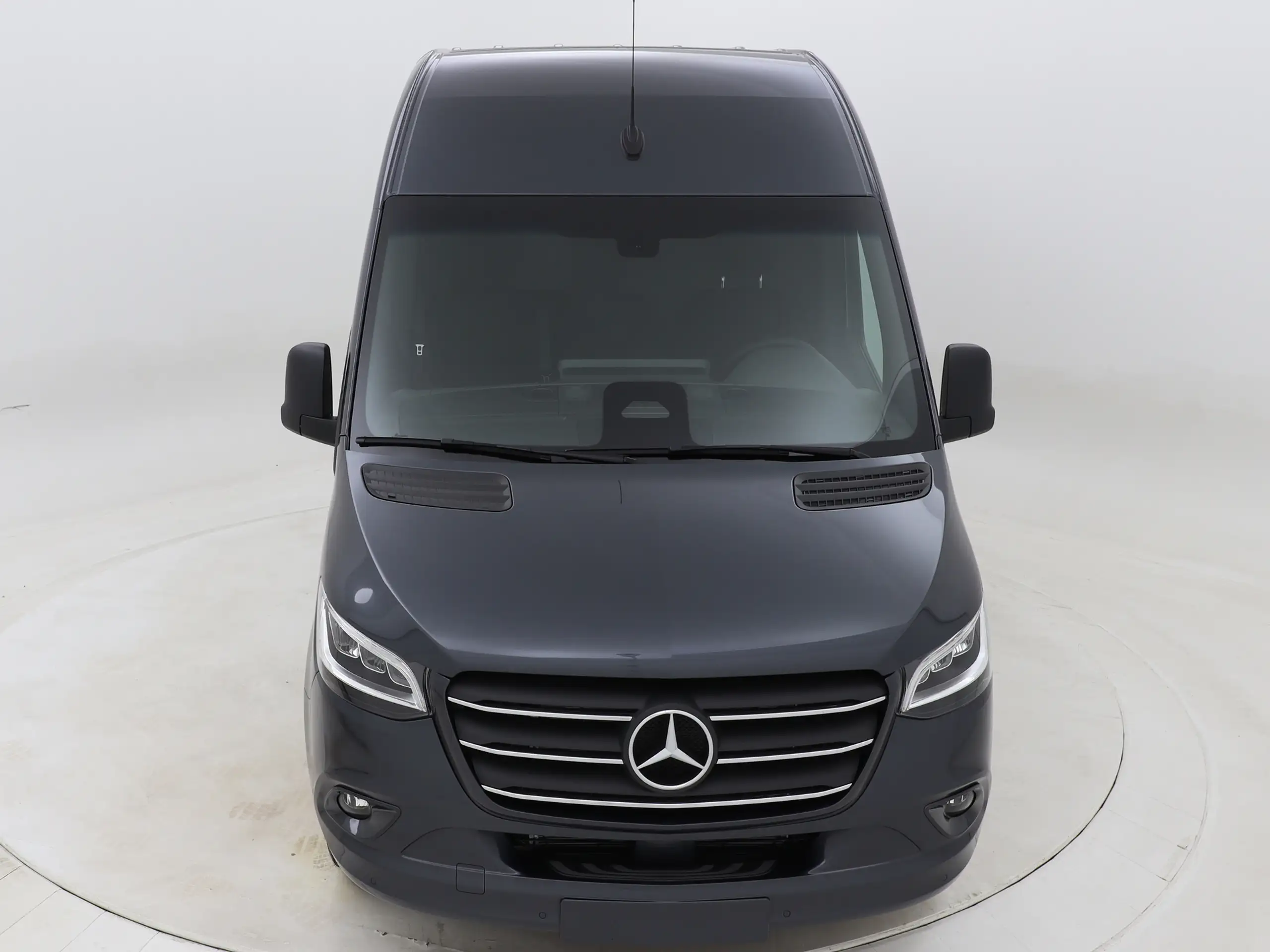 Mercedes-Benz - Sprinter