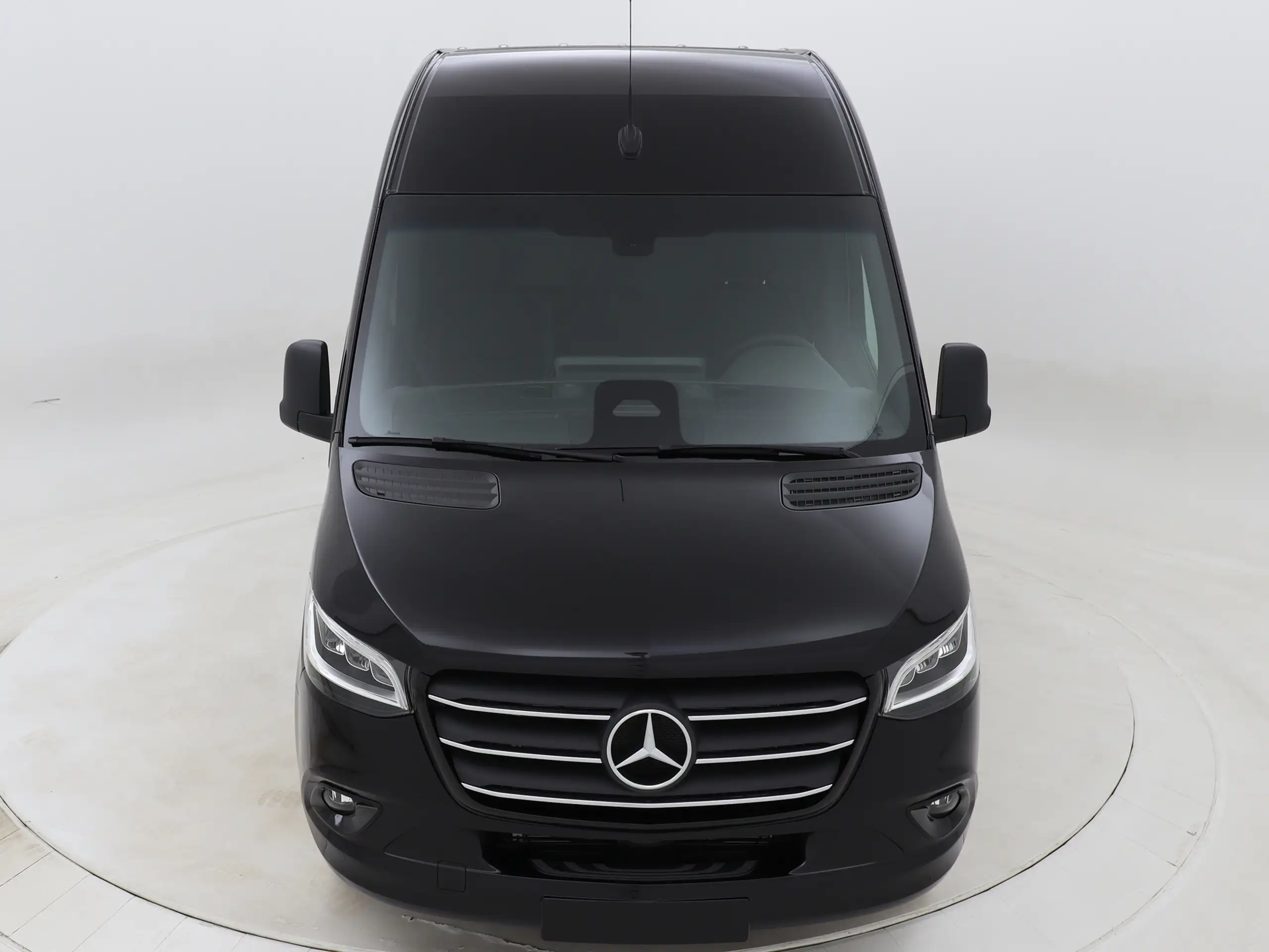 Mercedes-Benz - Sprinter