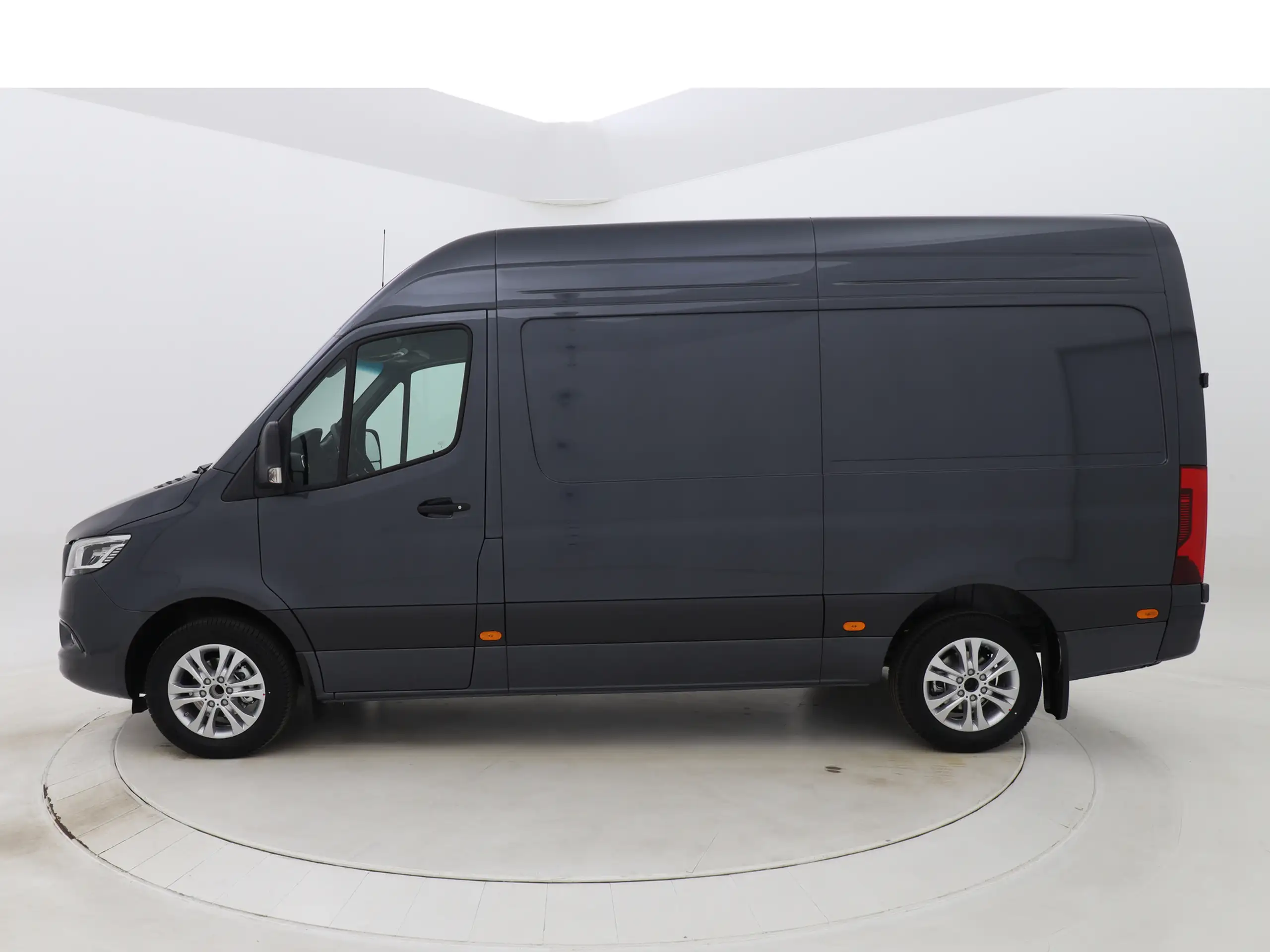 Mercedes-Benz - Sprinter