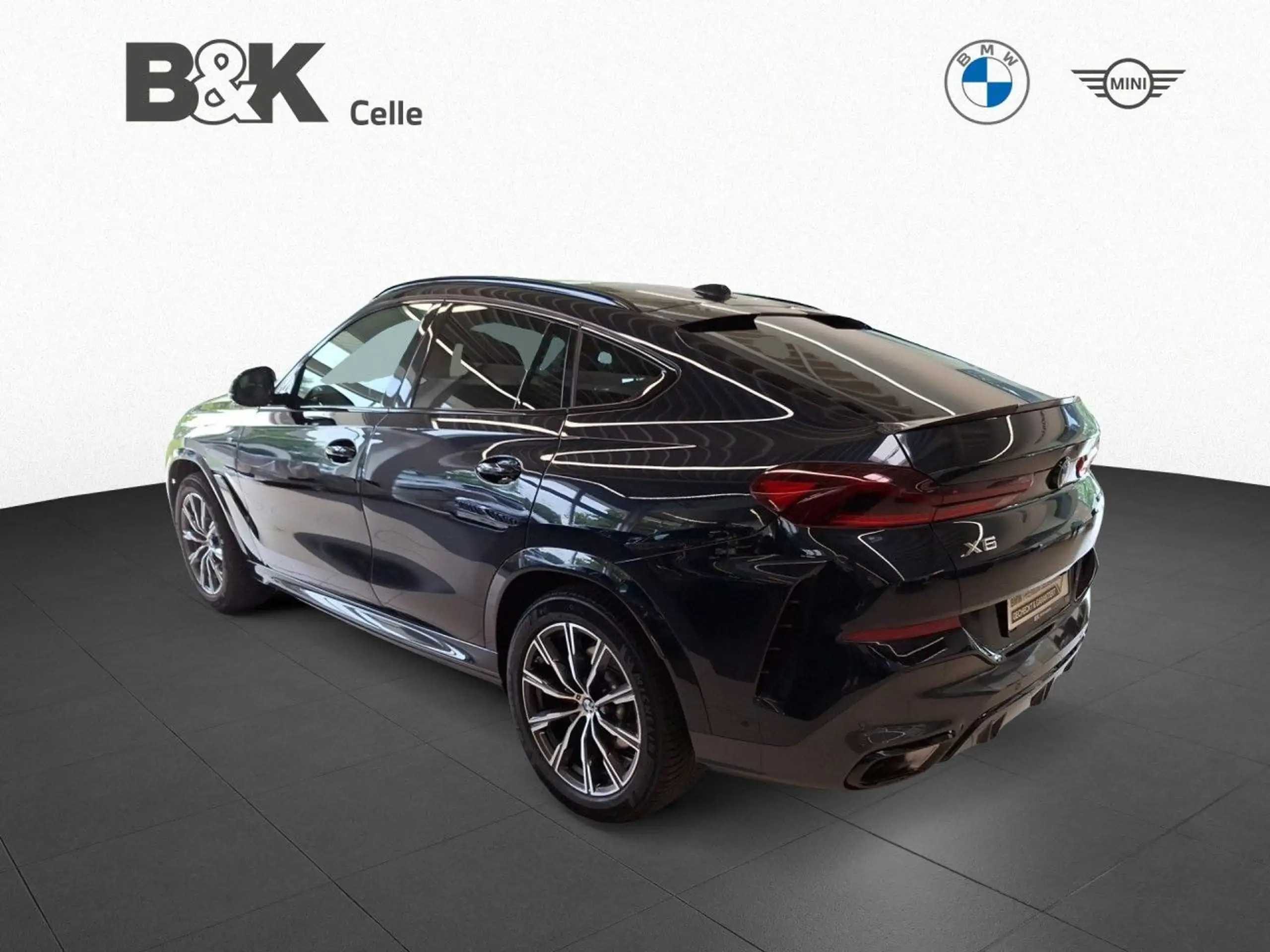 BMW - X6