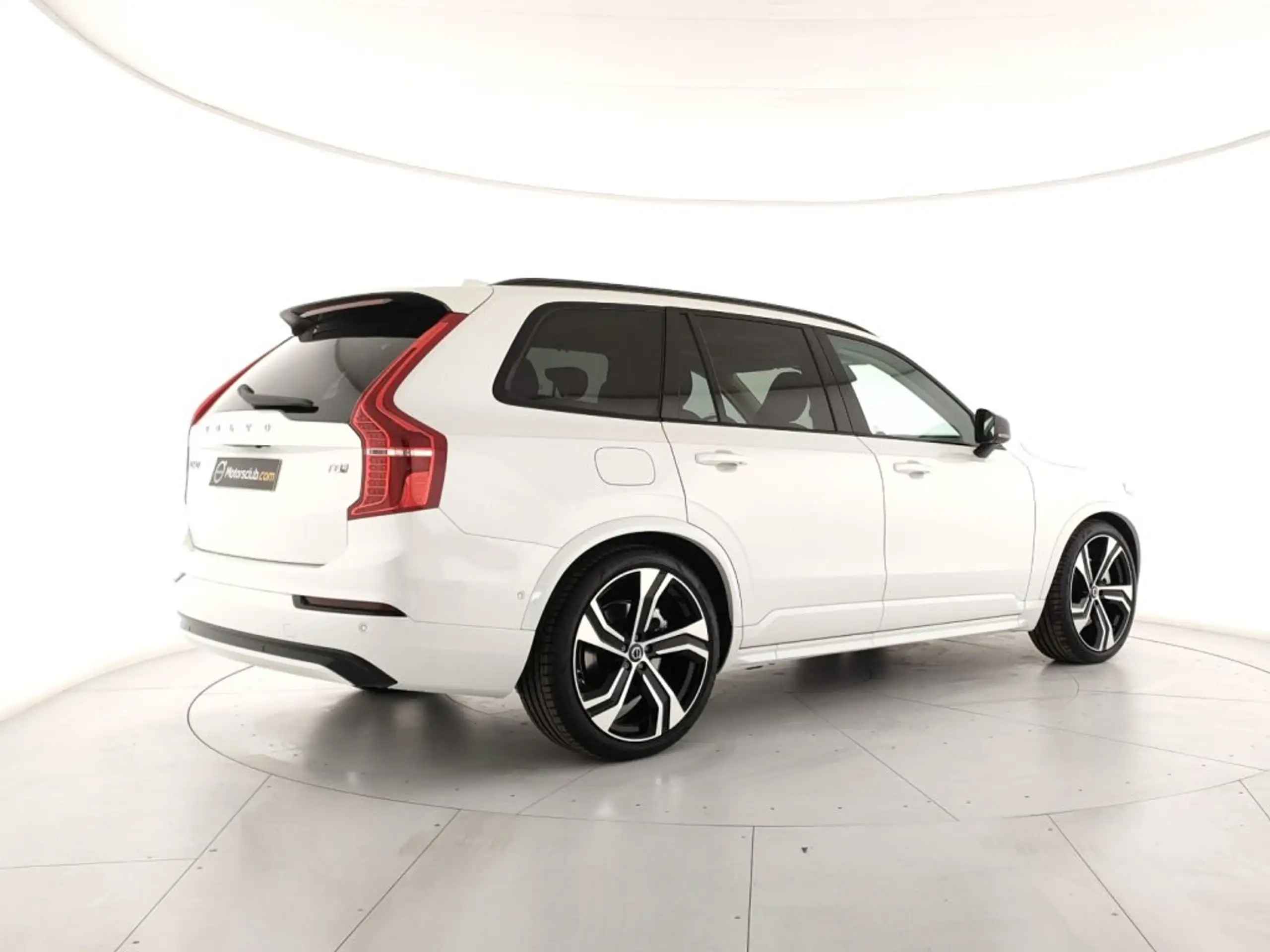 Volvo - XC90