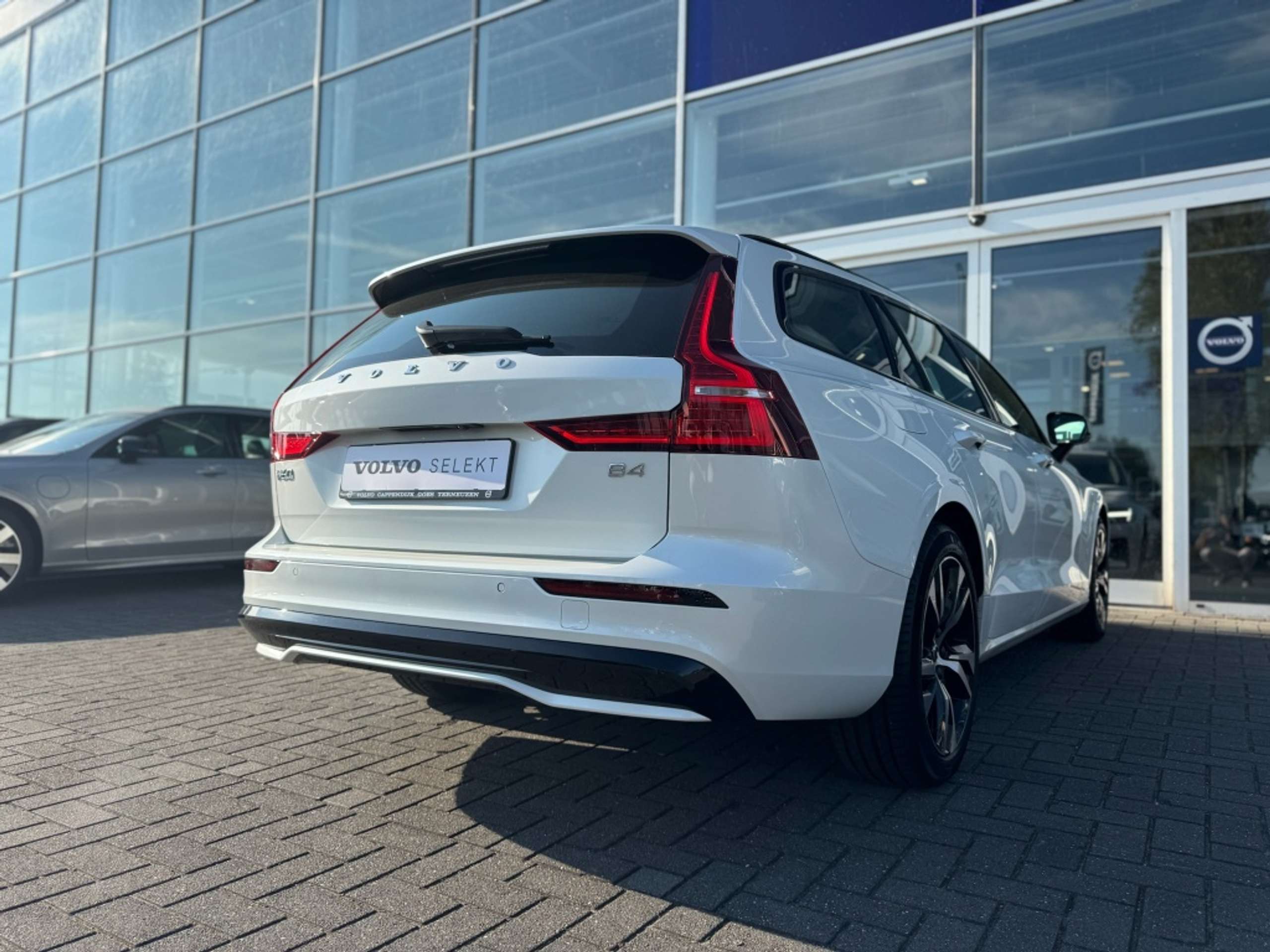 Volvo - V60