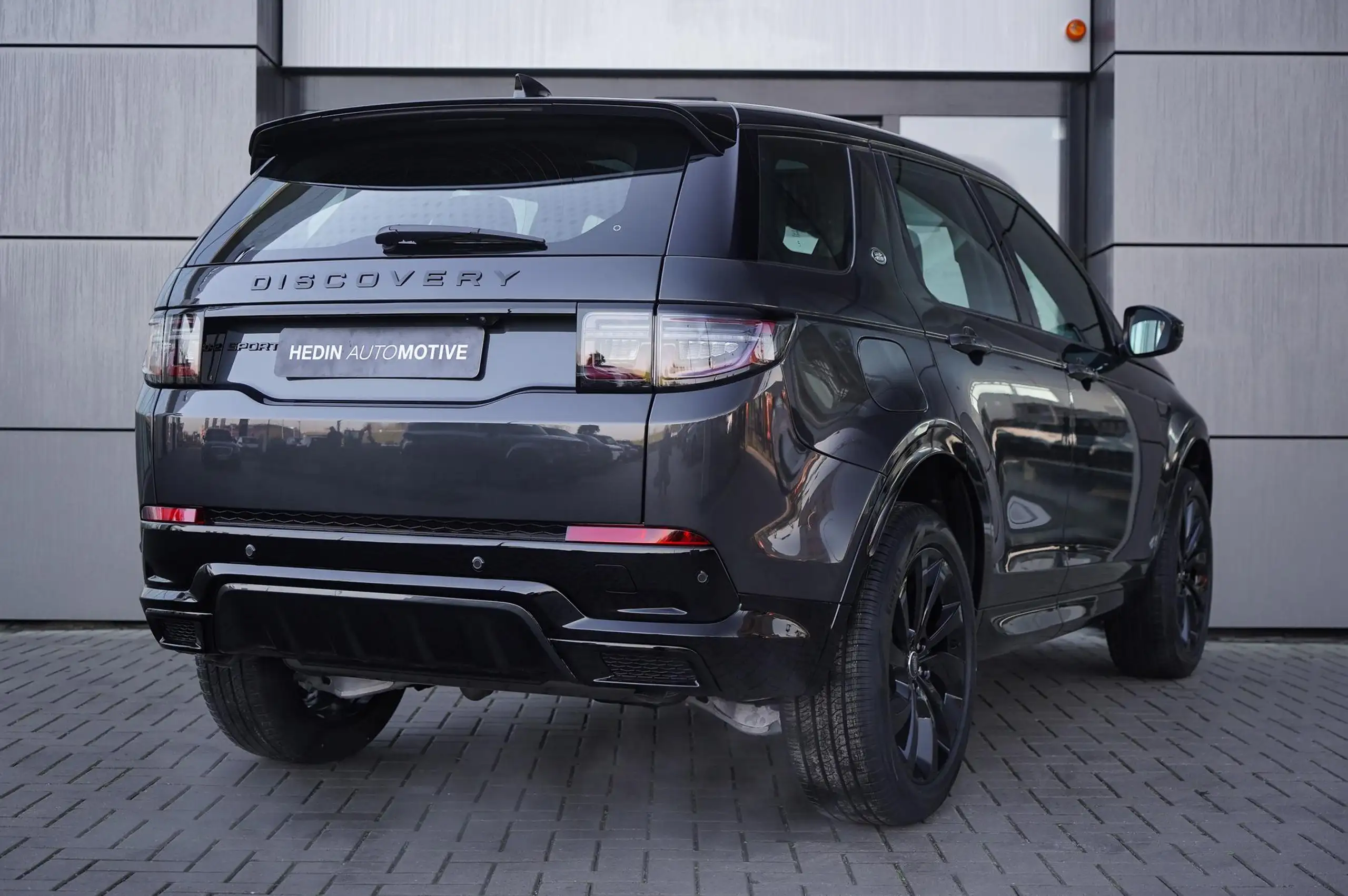 Land Rover - Discovery Sport