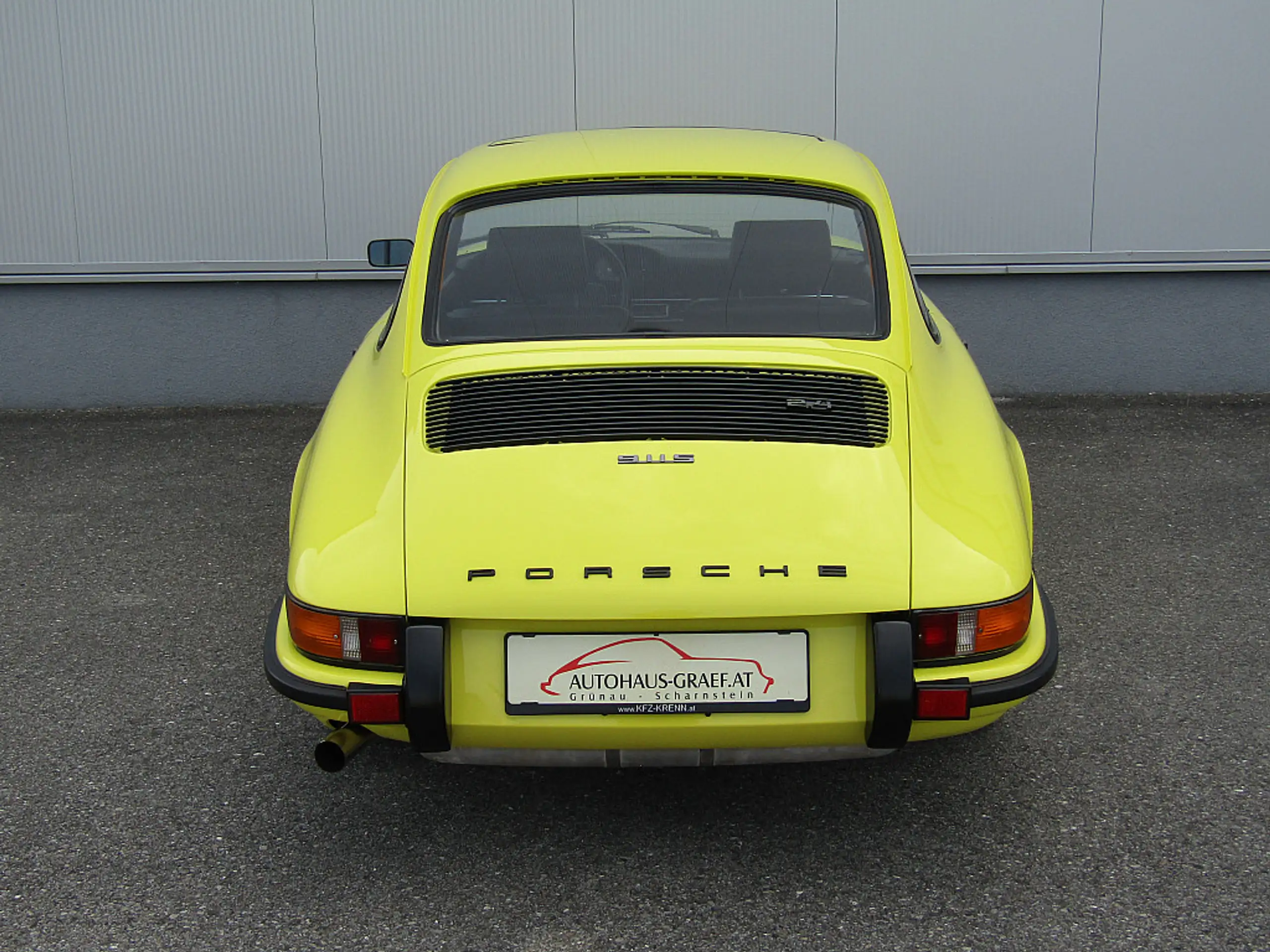 Porsche - 911