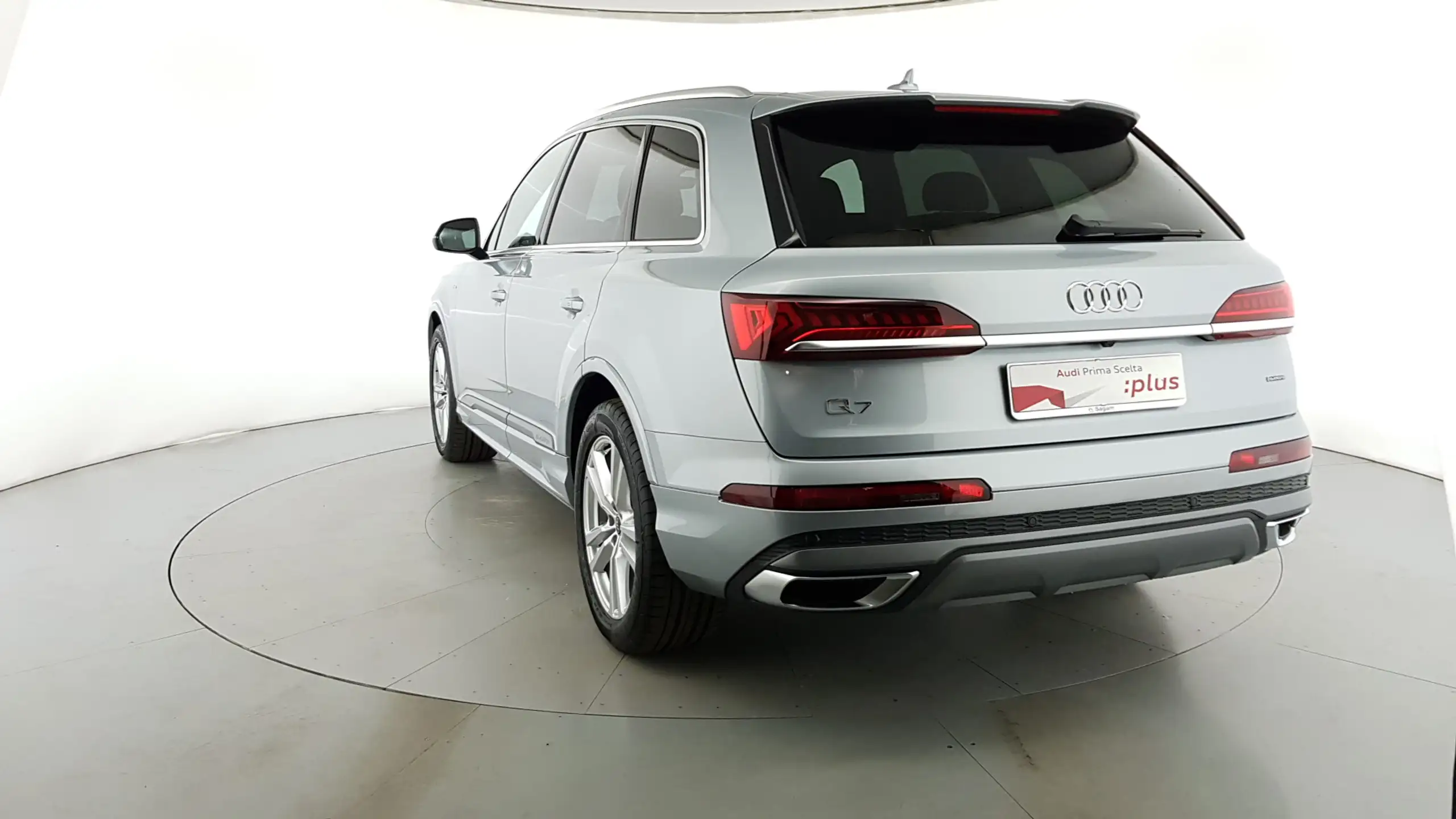 Audi - Q7